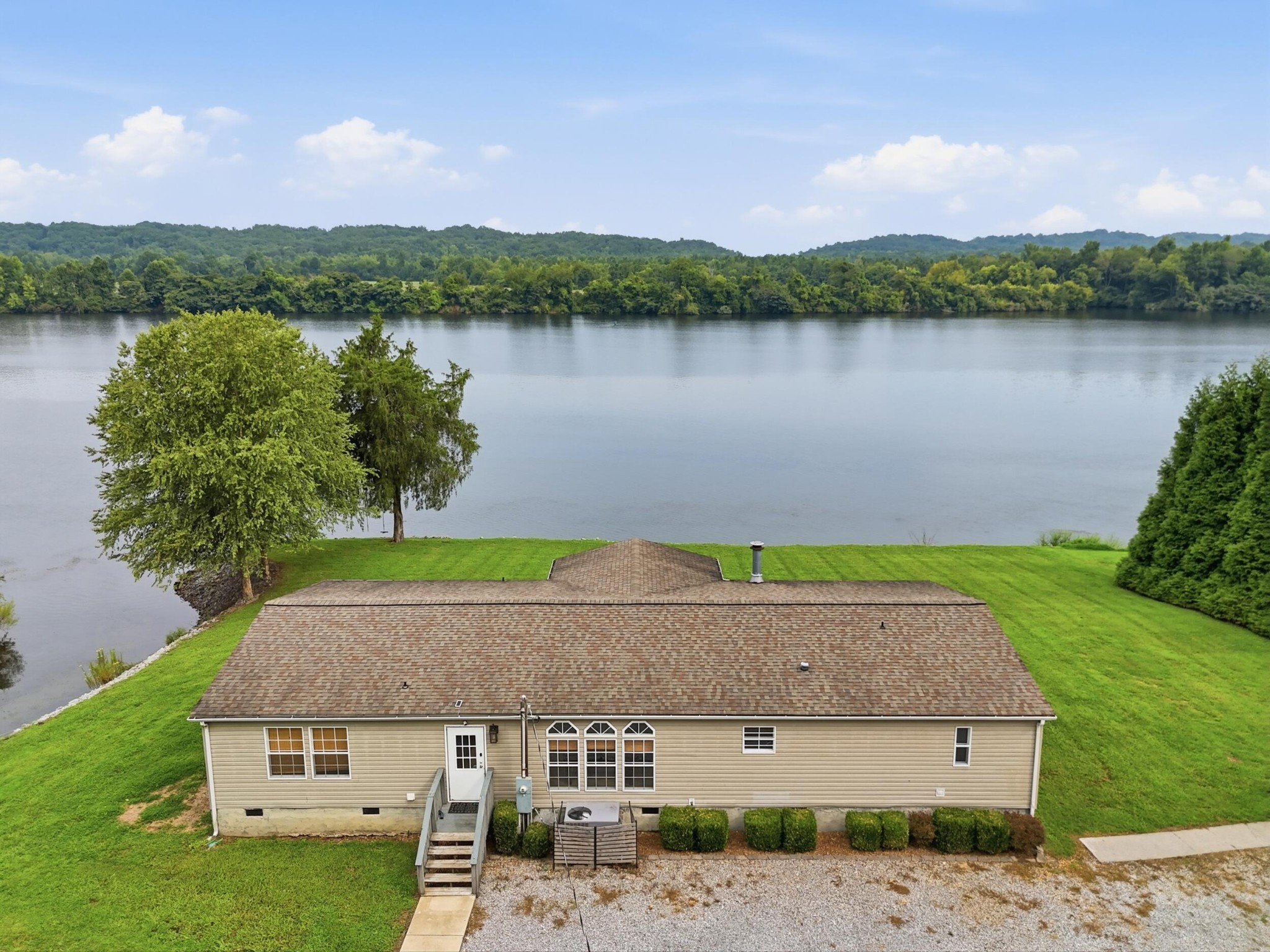 616 Layman Cir
