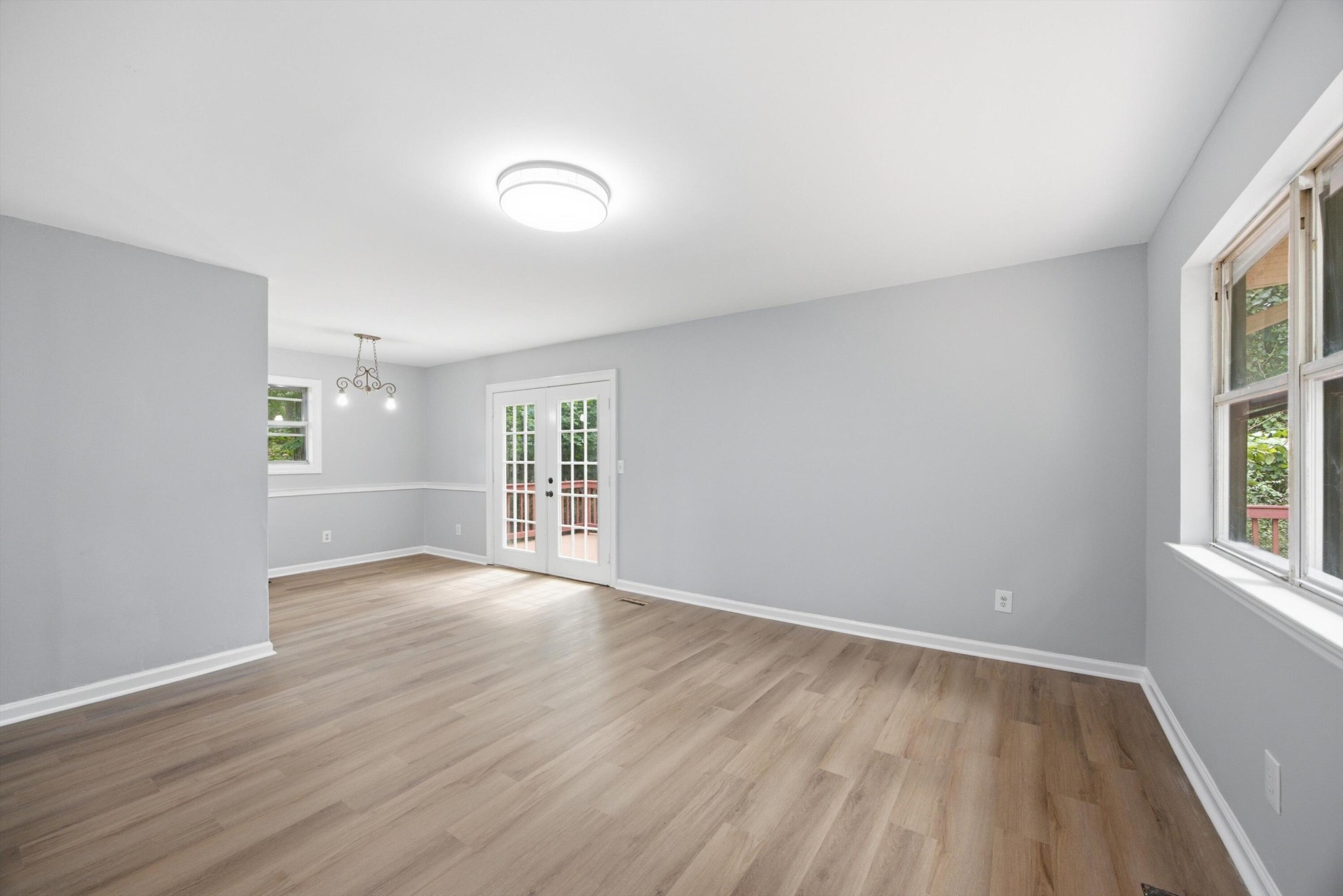 806 Nipper Drive