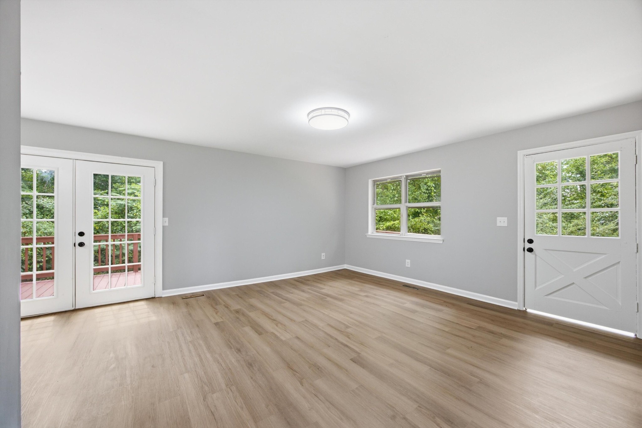 806 Nipper Drive