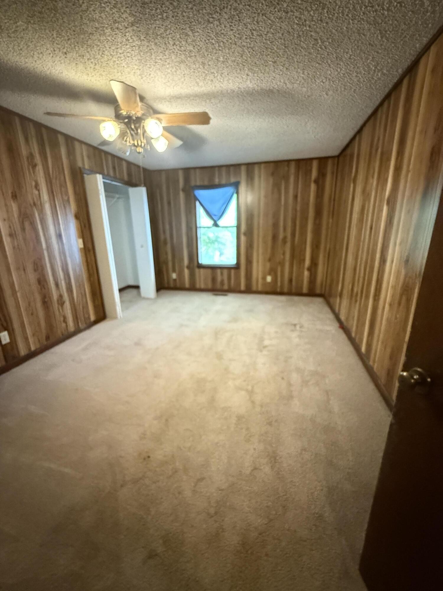 245 N Airport Circle, NW