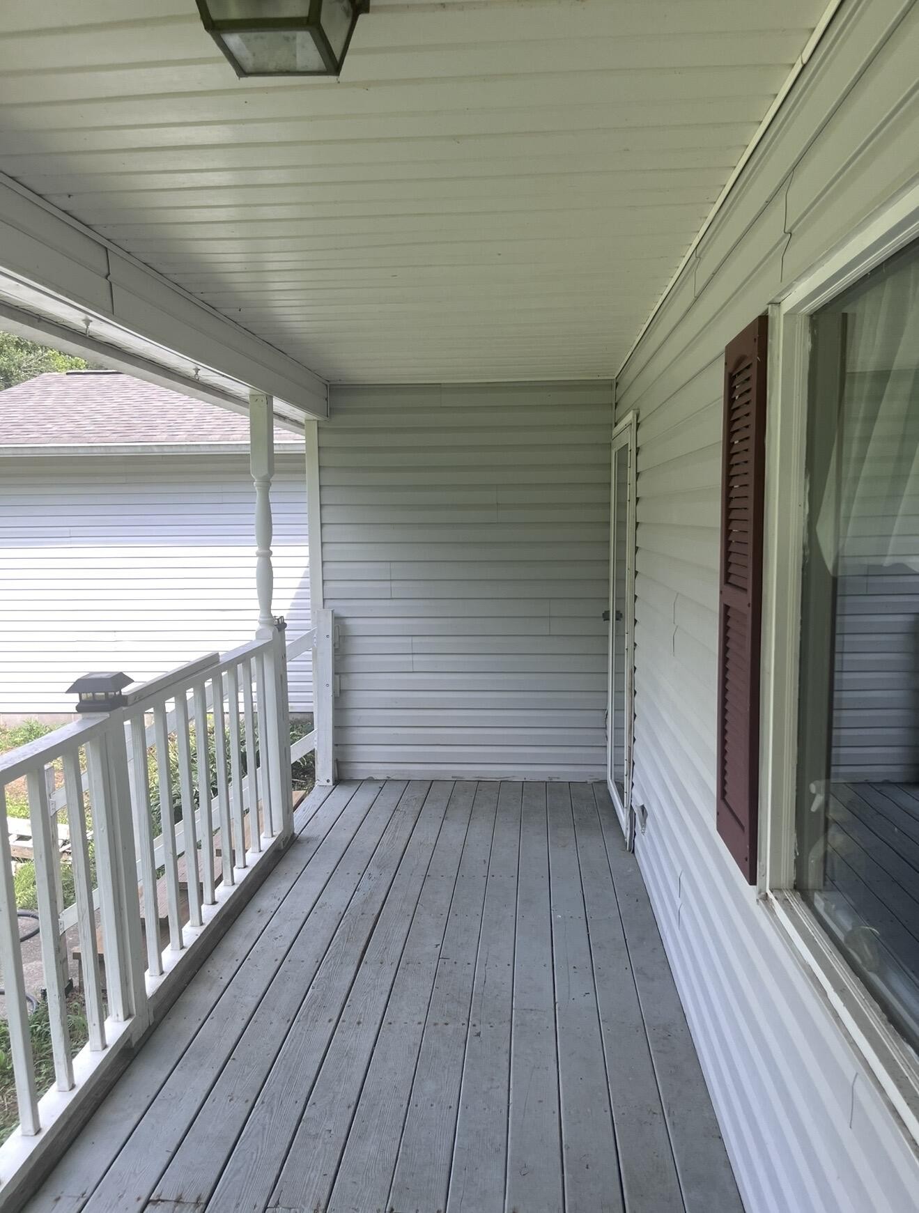 245 N Airport Circle, NW