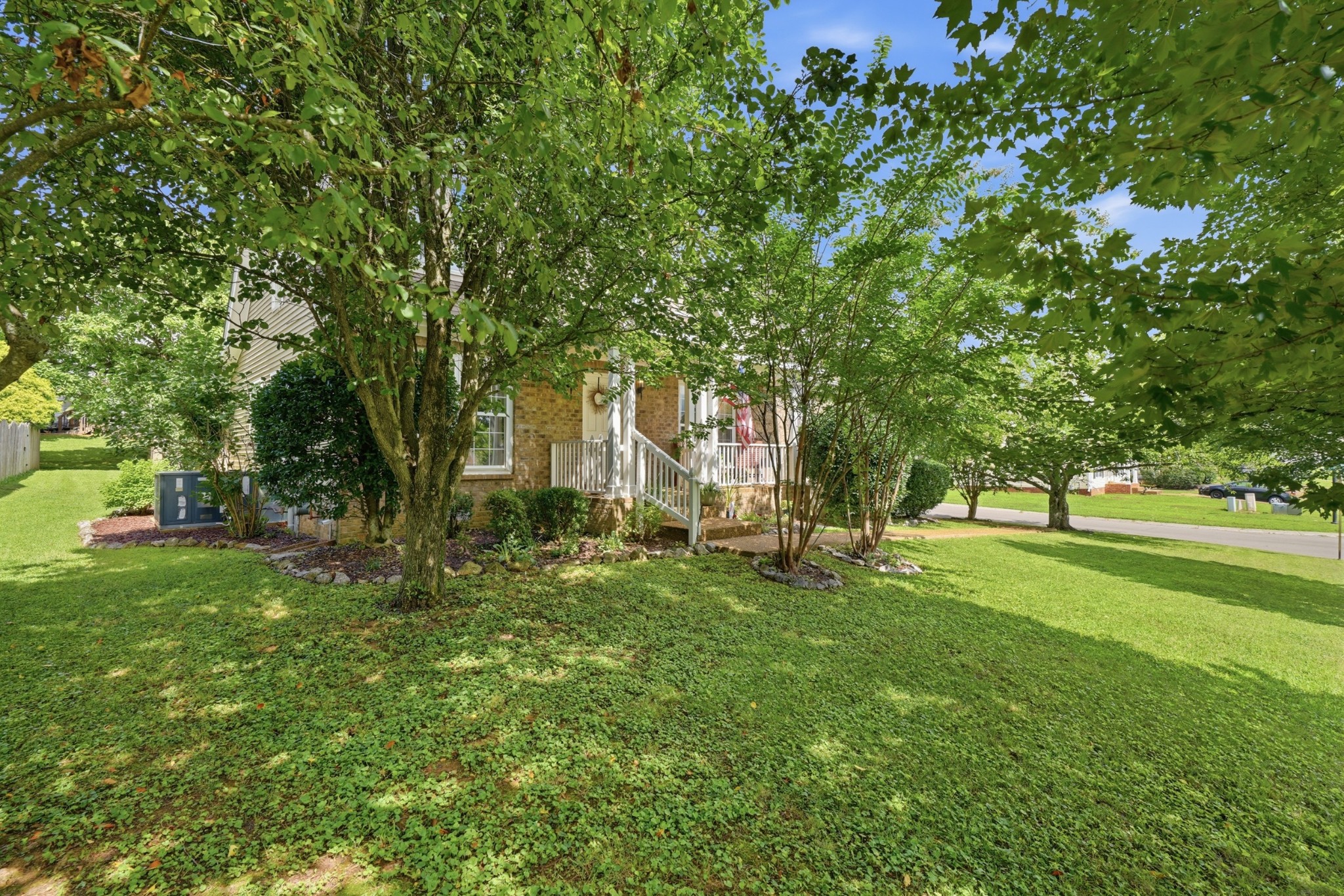 2248 Dewey Dr