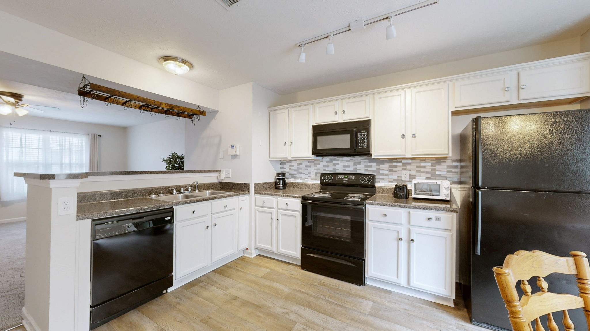 1016 Arlene Dr
