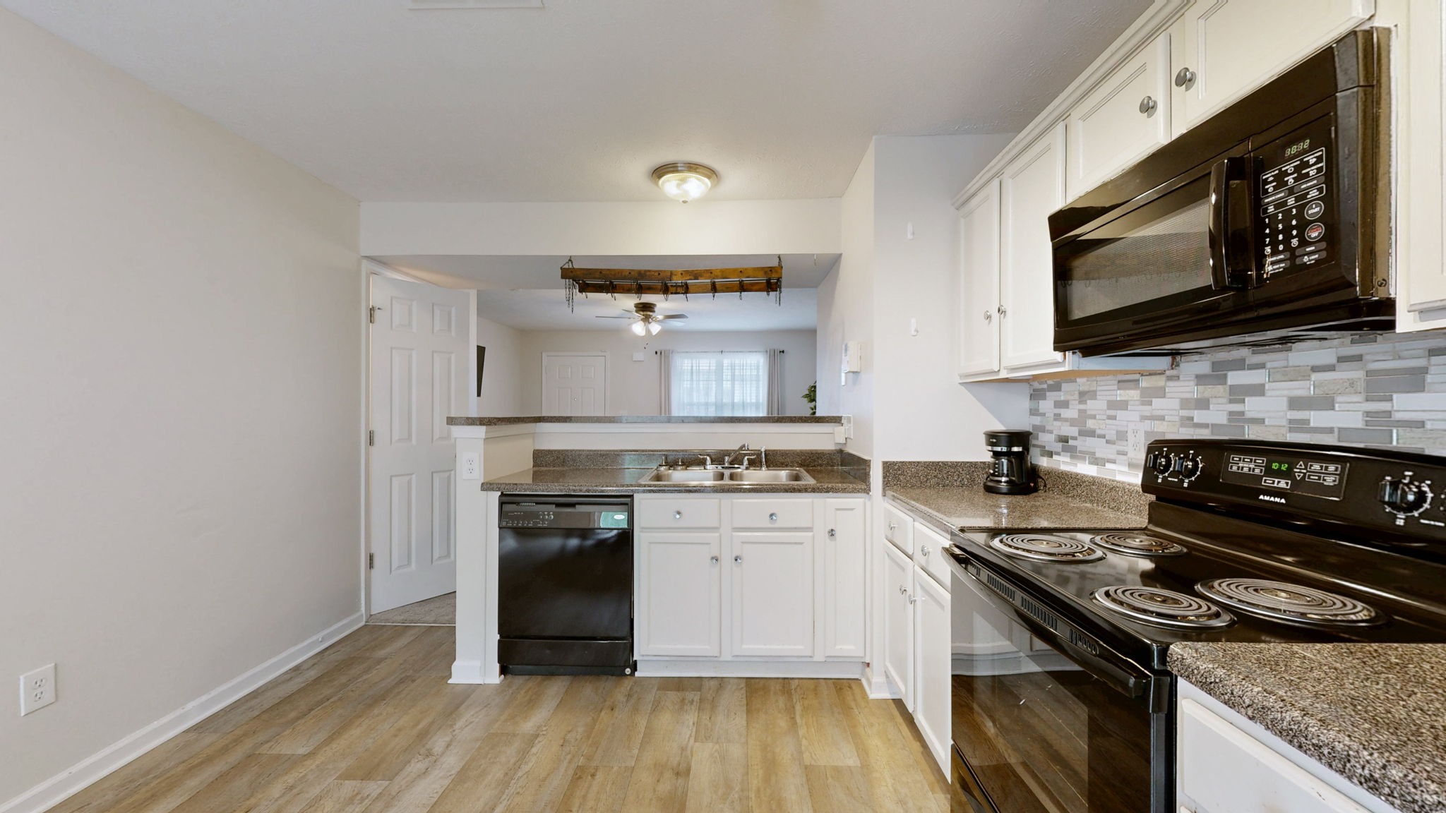 1016 Arlene Dr