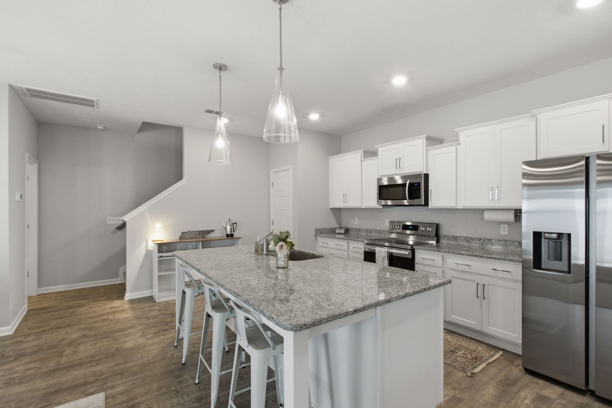4322 Doral Dr