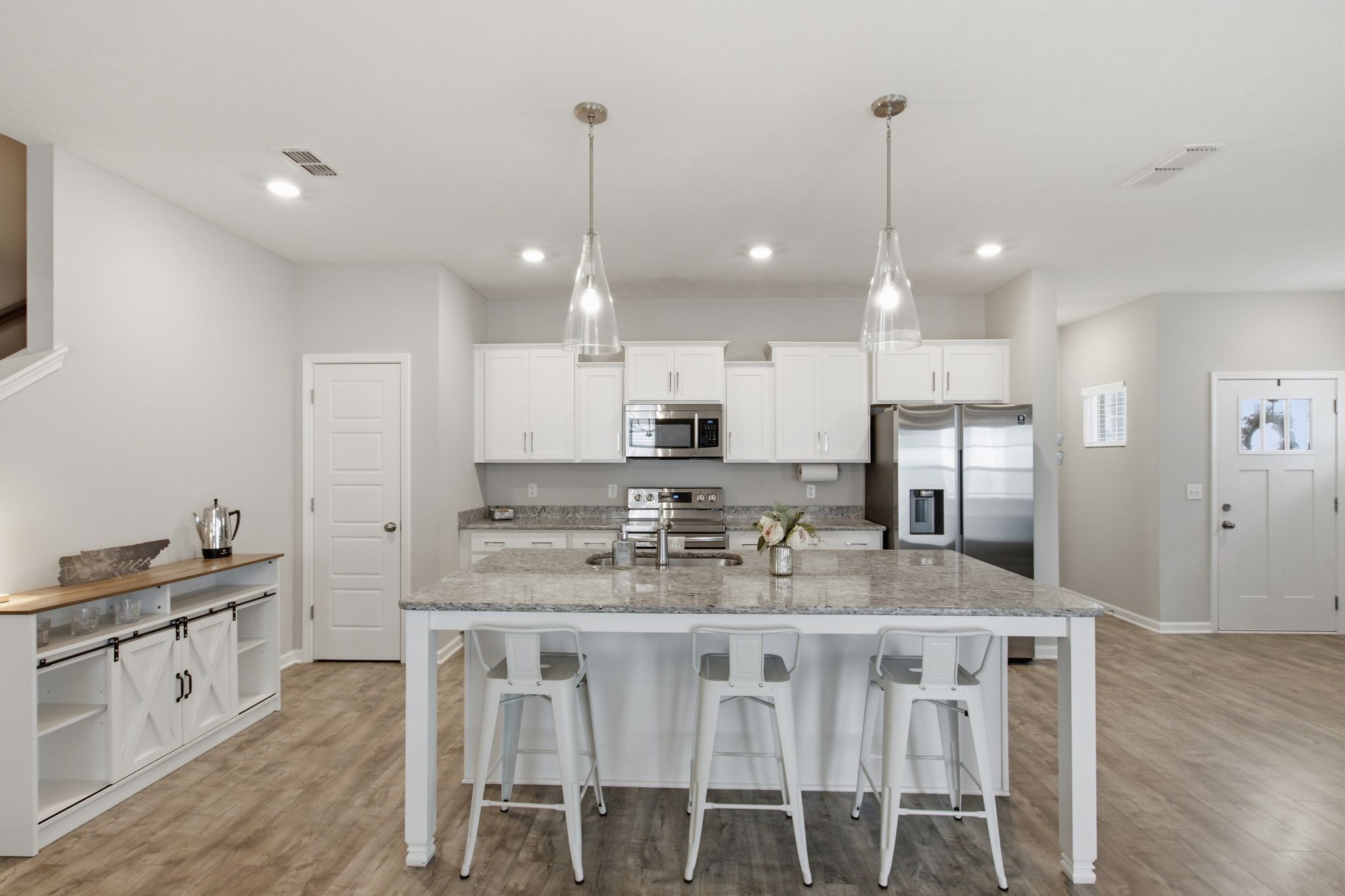 4322 Doral Dr