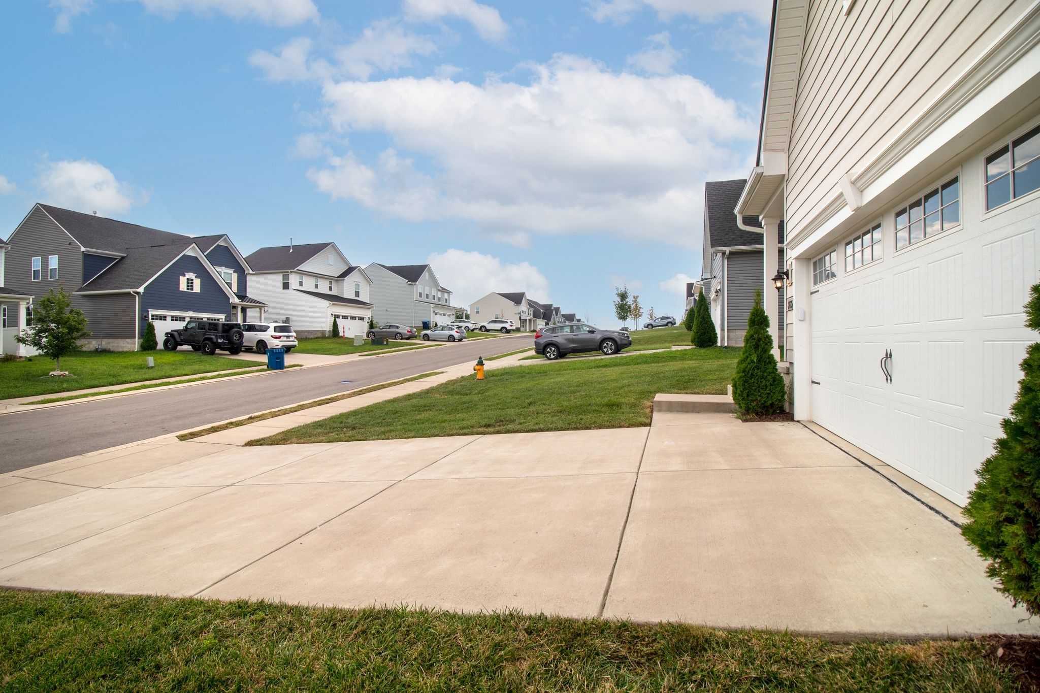 806 Mill Tree Ct