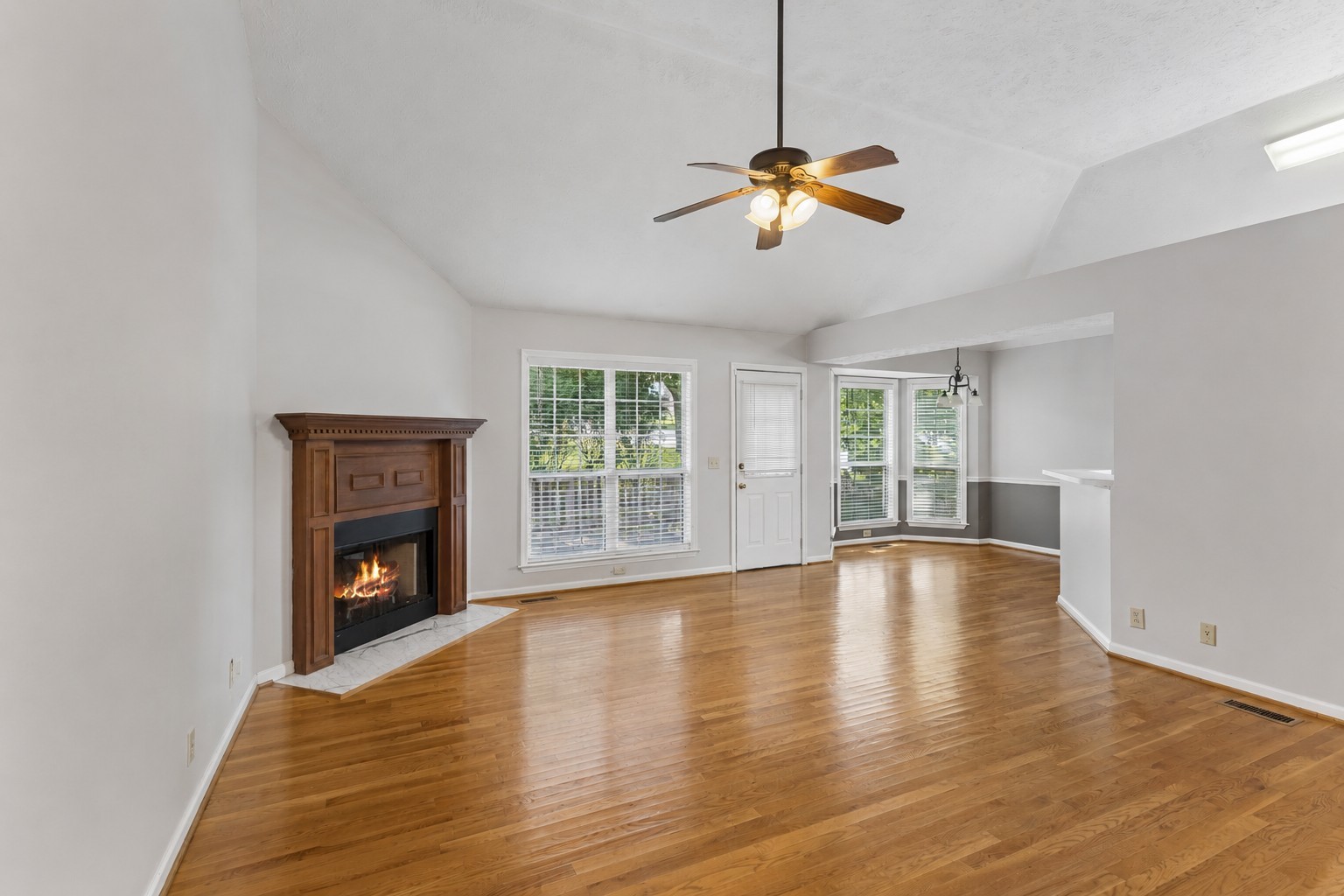 768 Dover Glen Dr