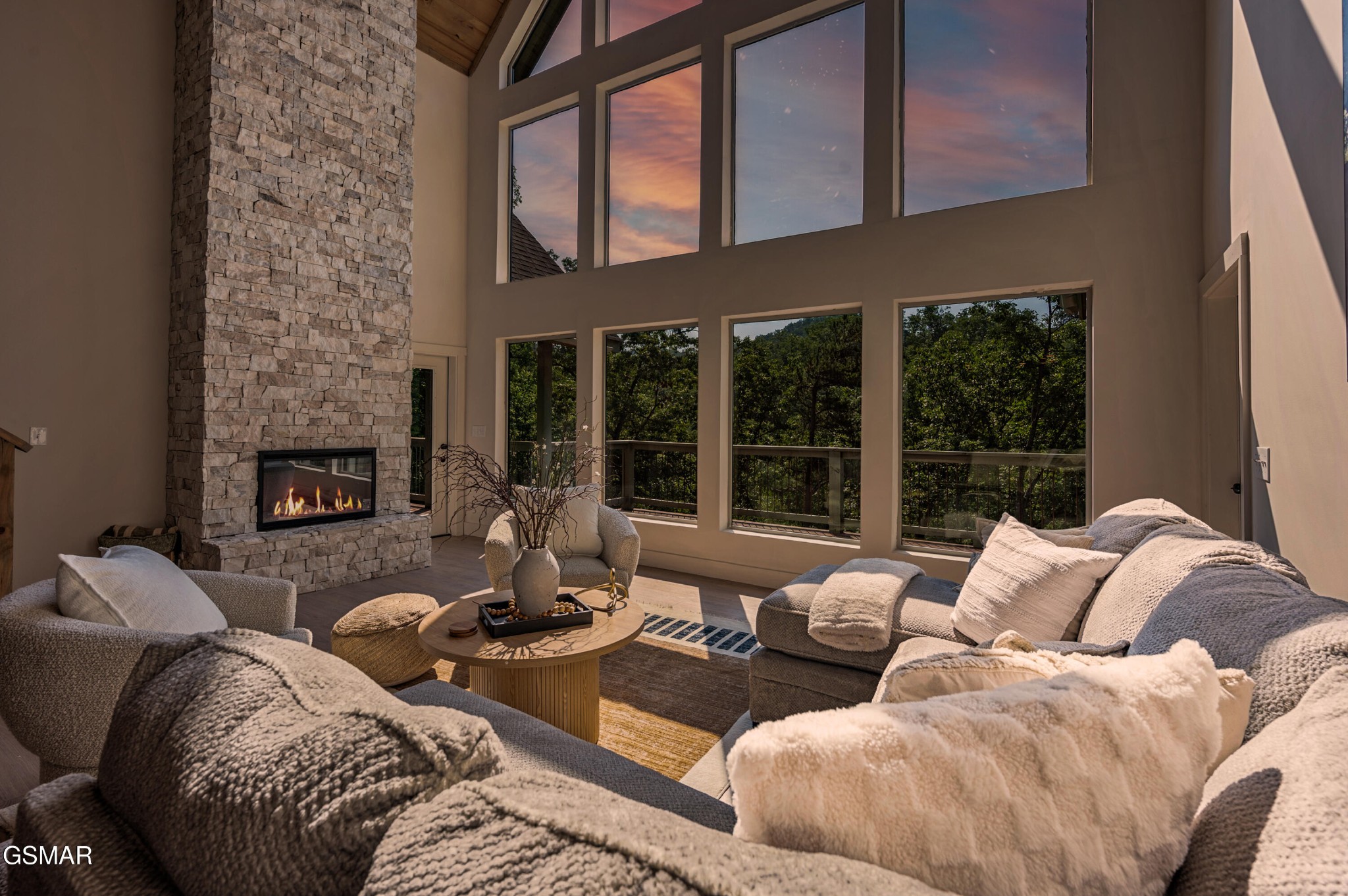 3047 Redtail Road