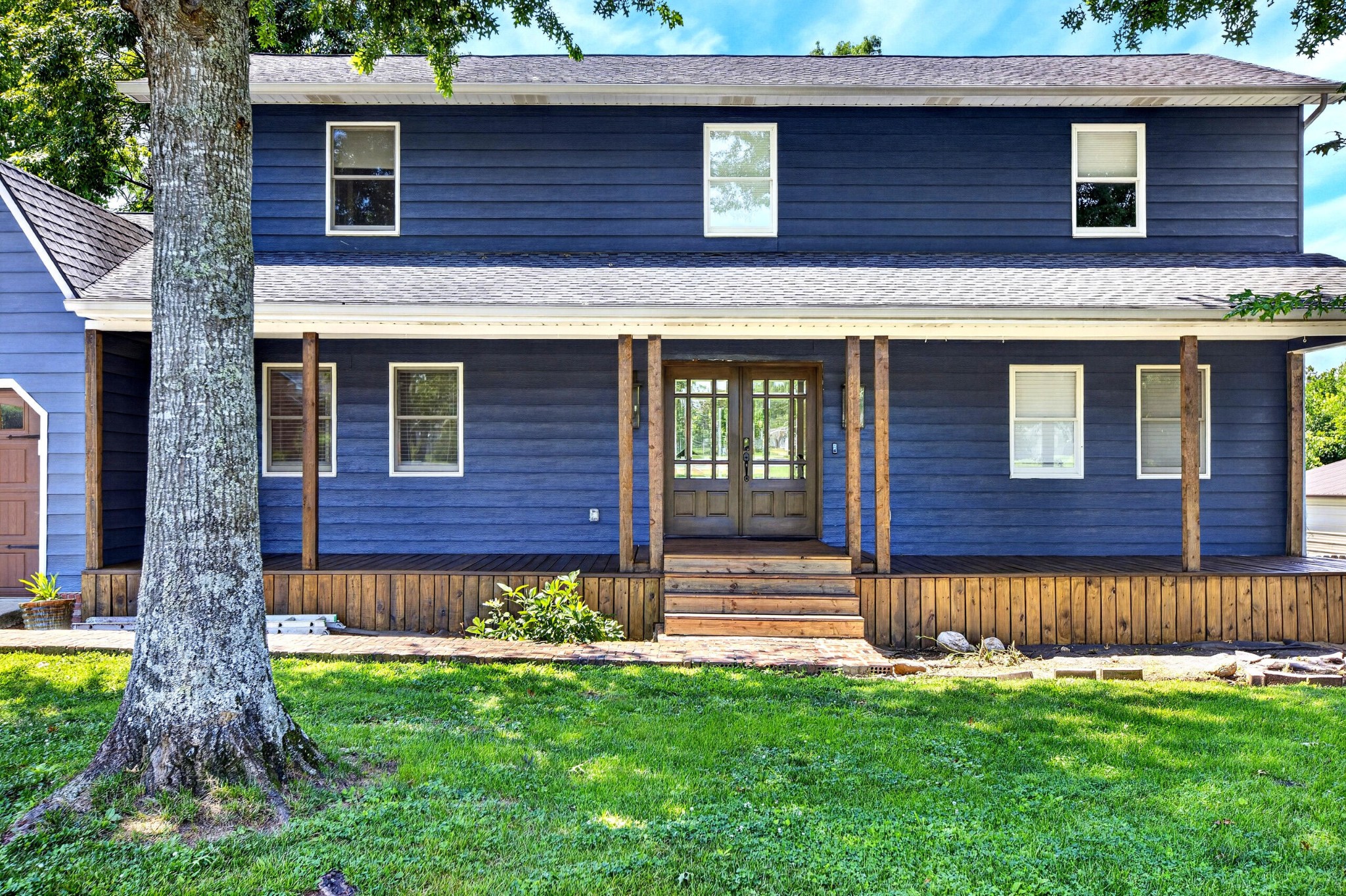 2975 Rolling Hills Drive, NW