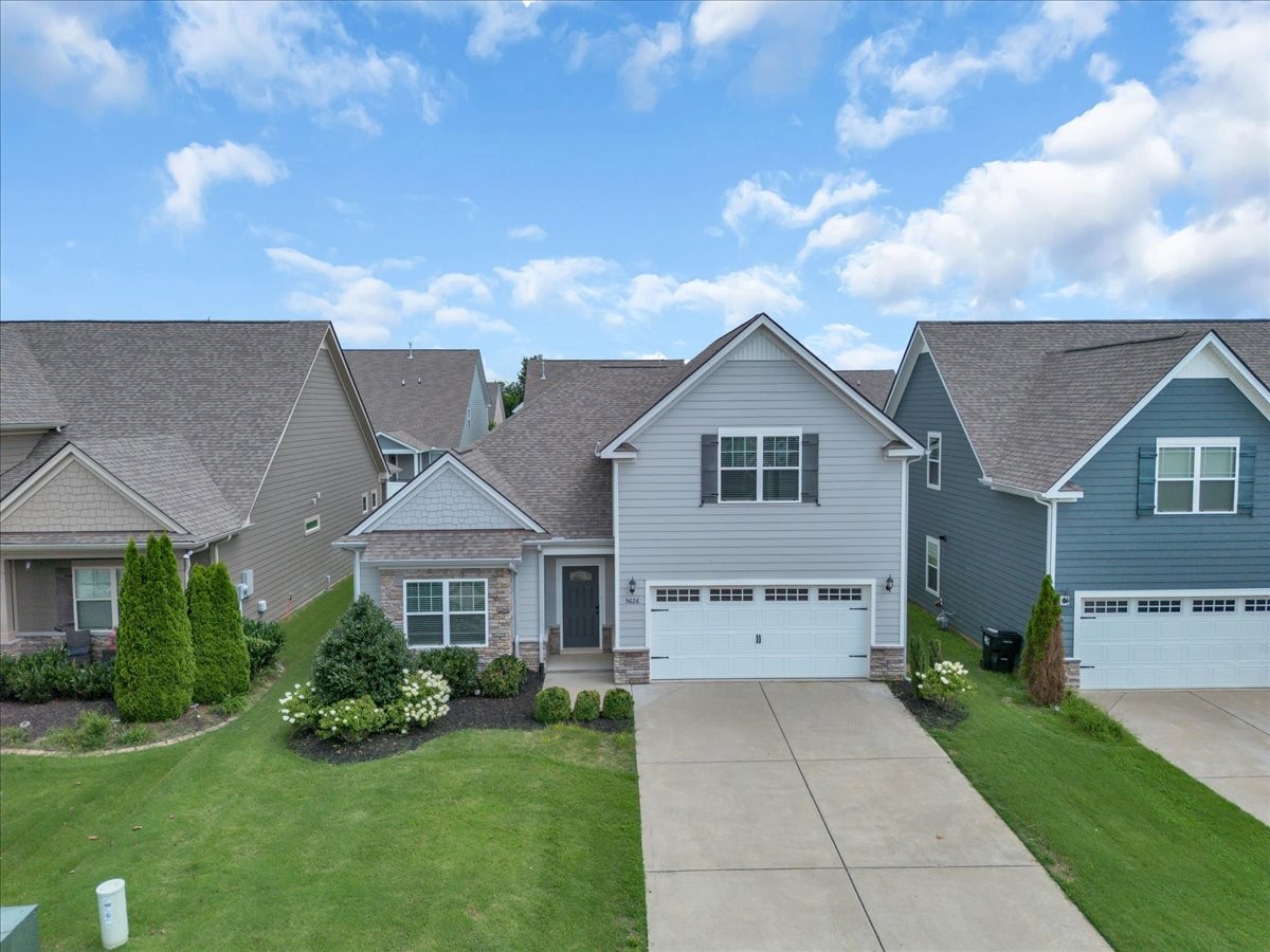 5626 Heirloom Dr