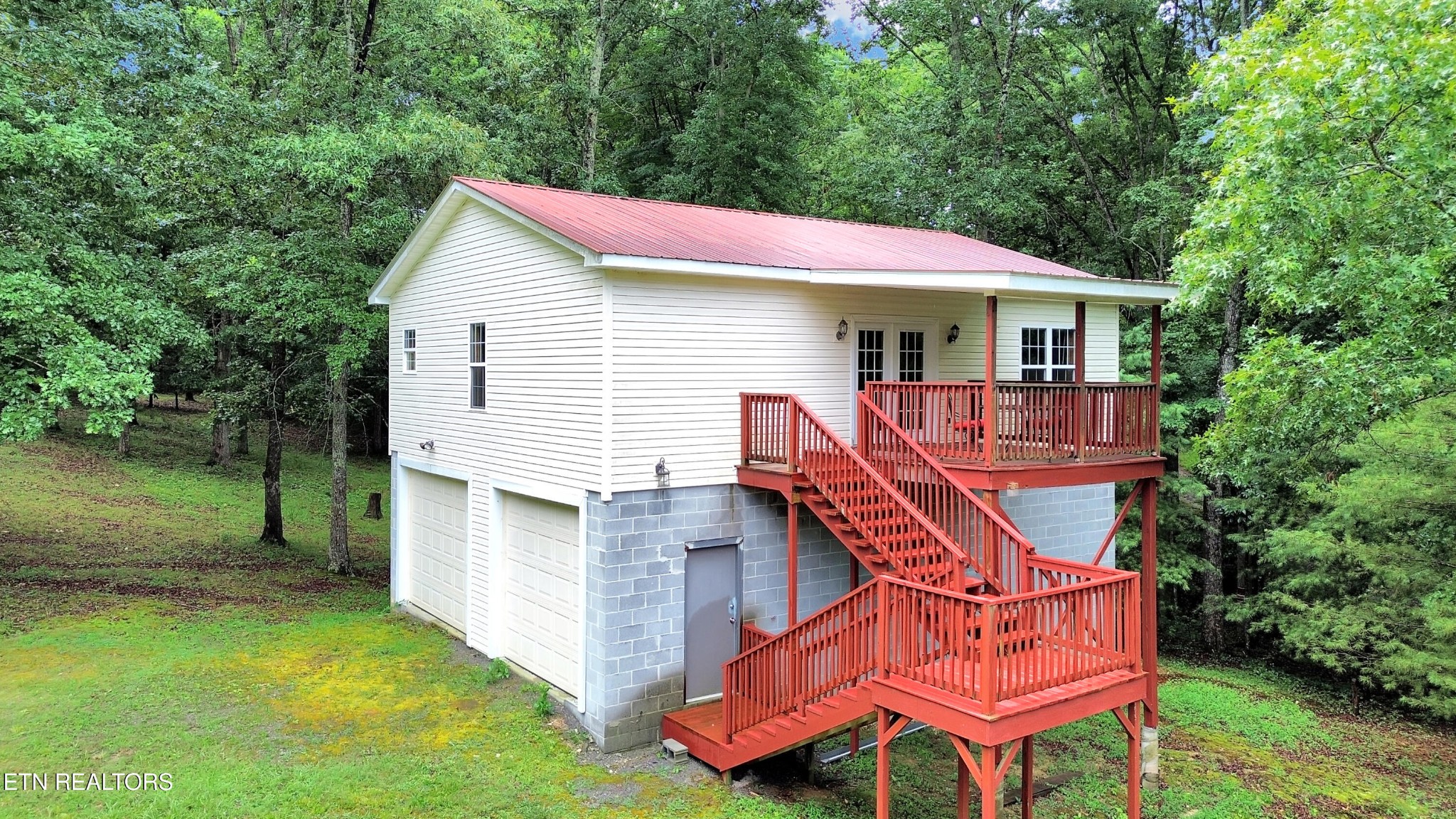 865 Ewing Rd