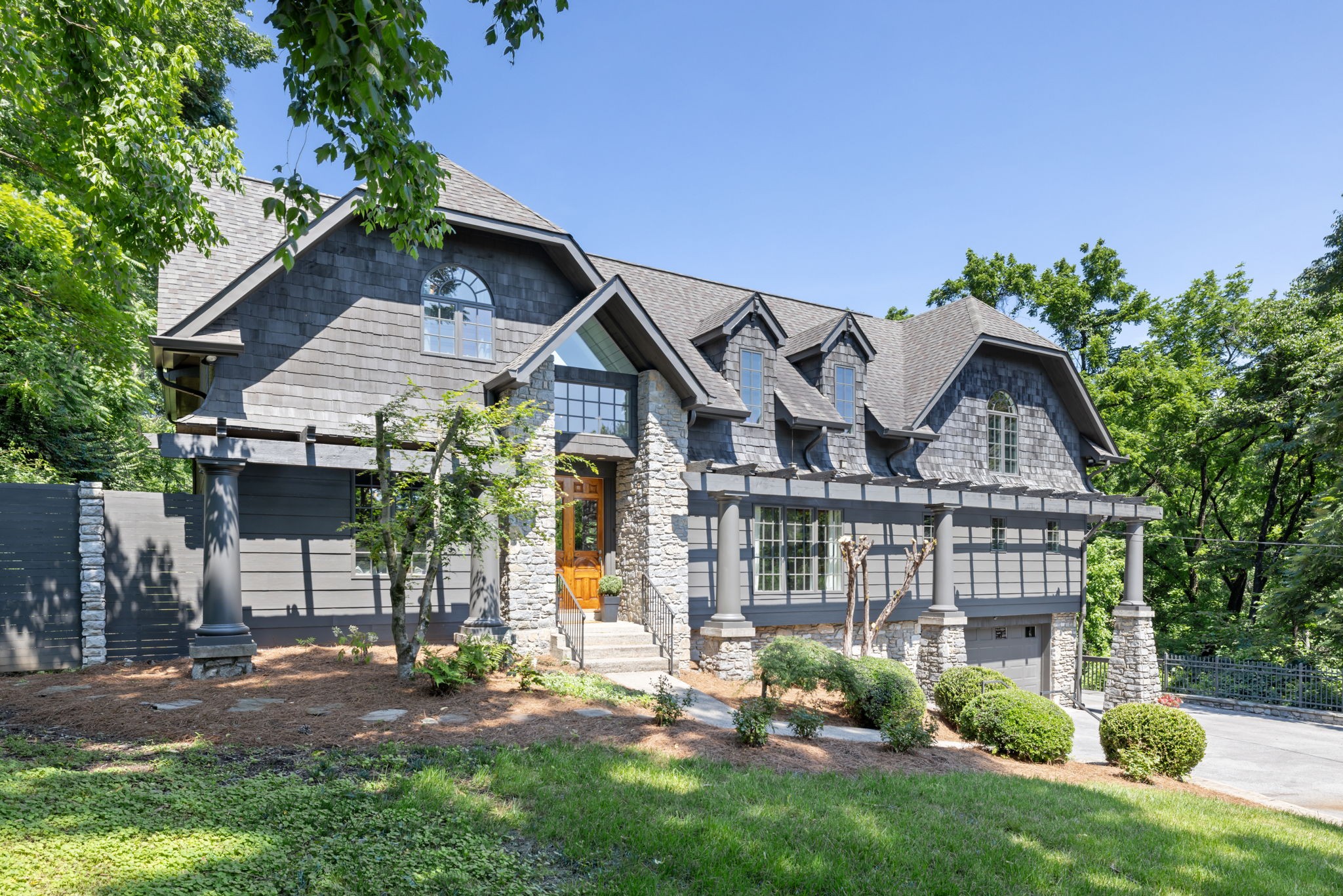 1244 Cliftee Dr