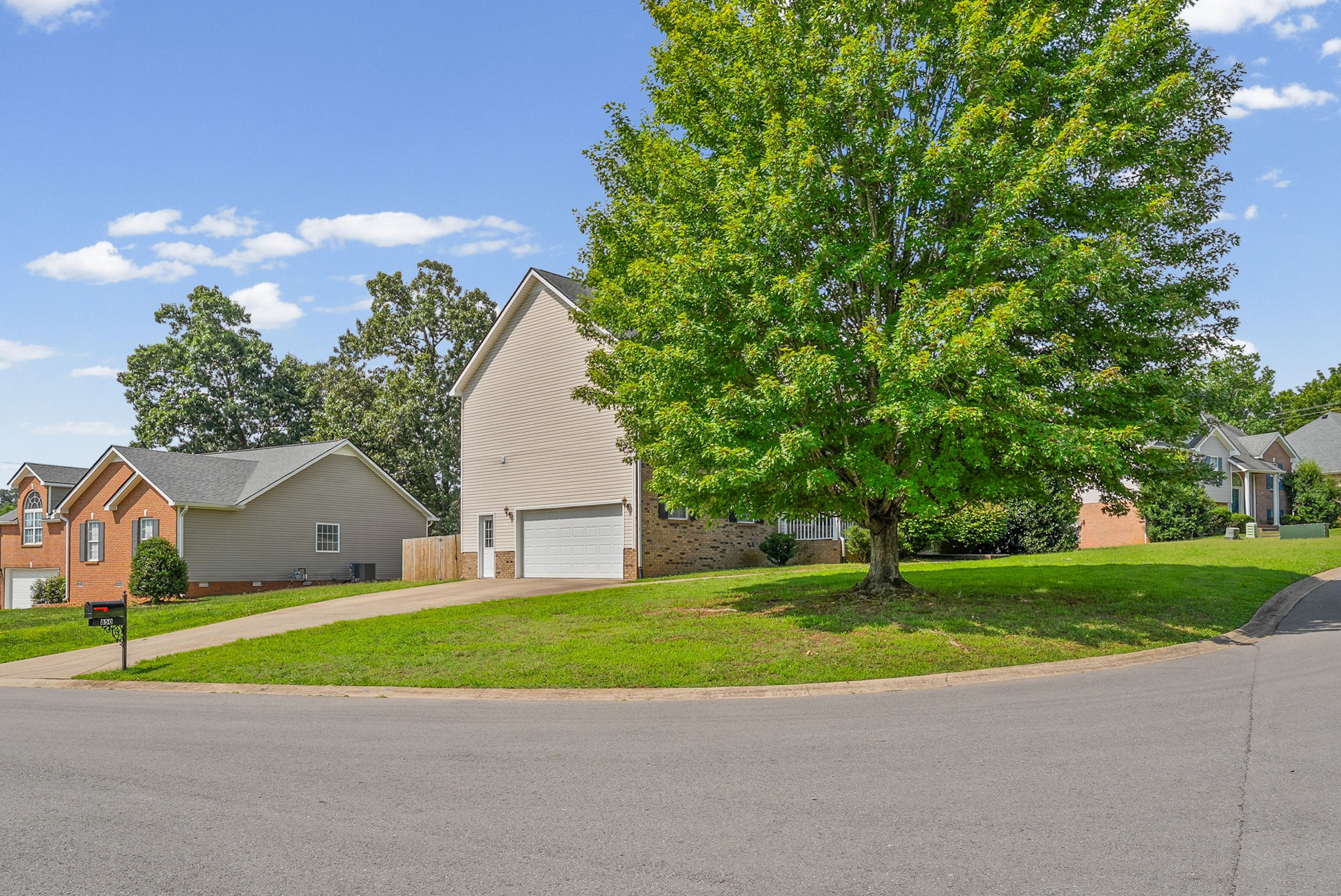 850 Nandina Court
