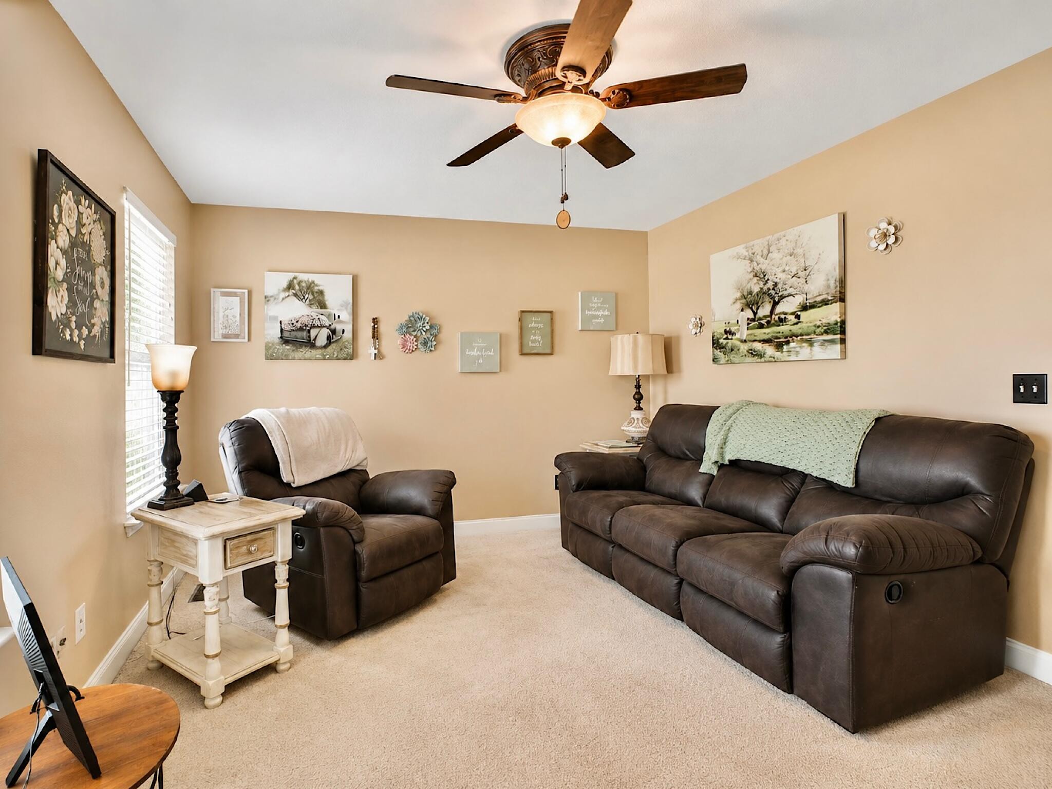 111 Cora Drive, SE