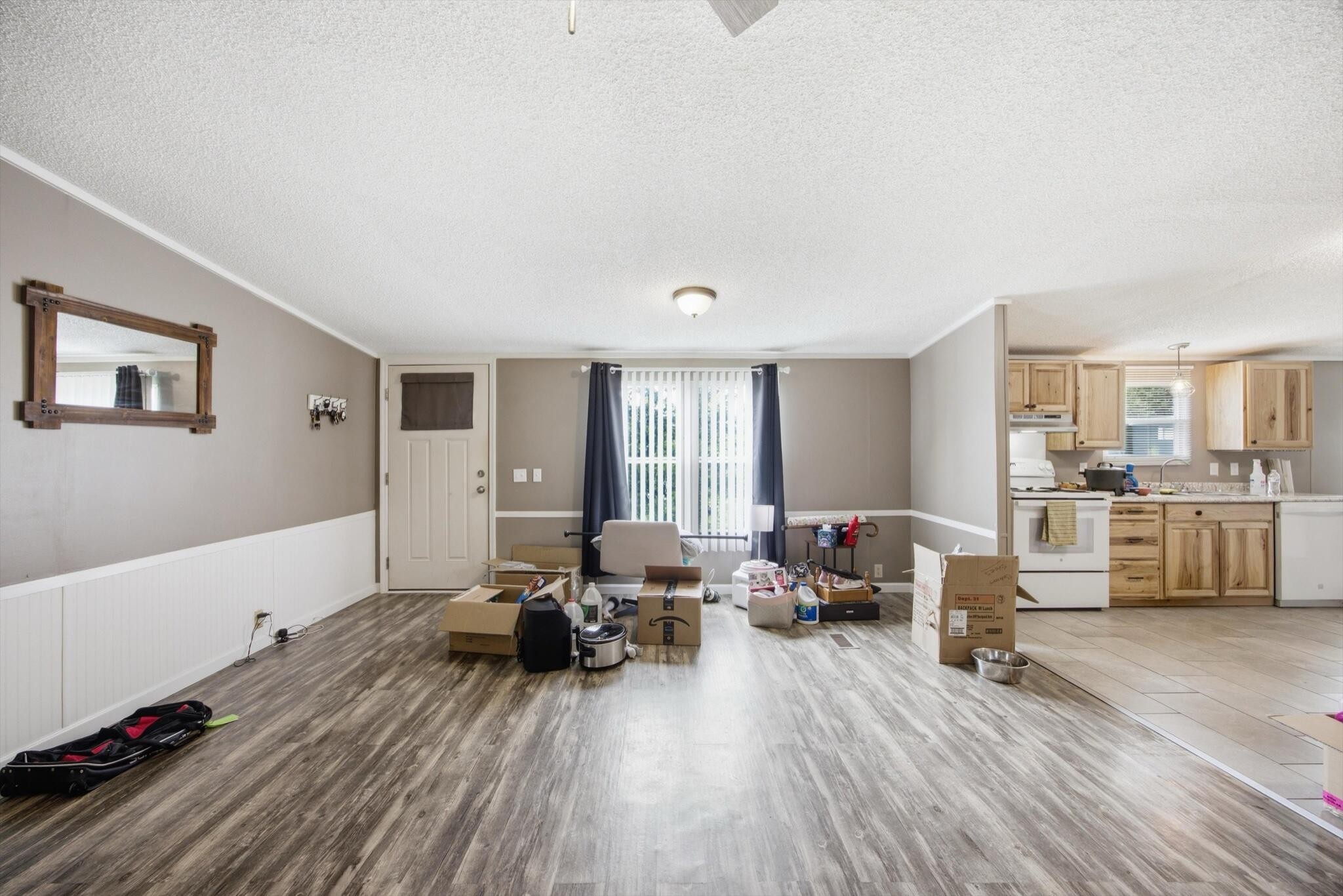 896 Ponderosa Drive