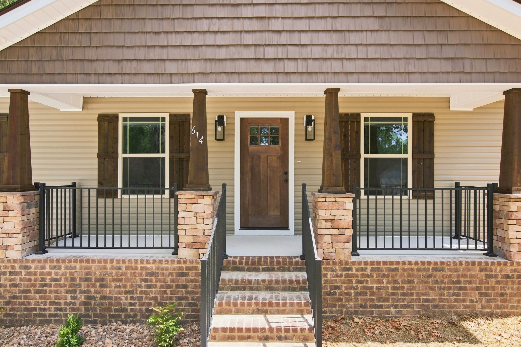 614 Wanda Ln