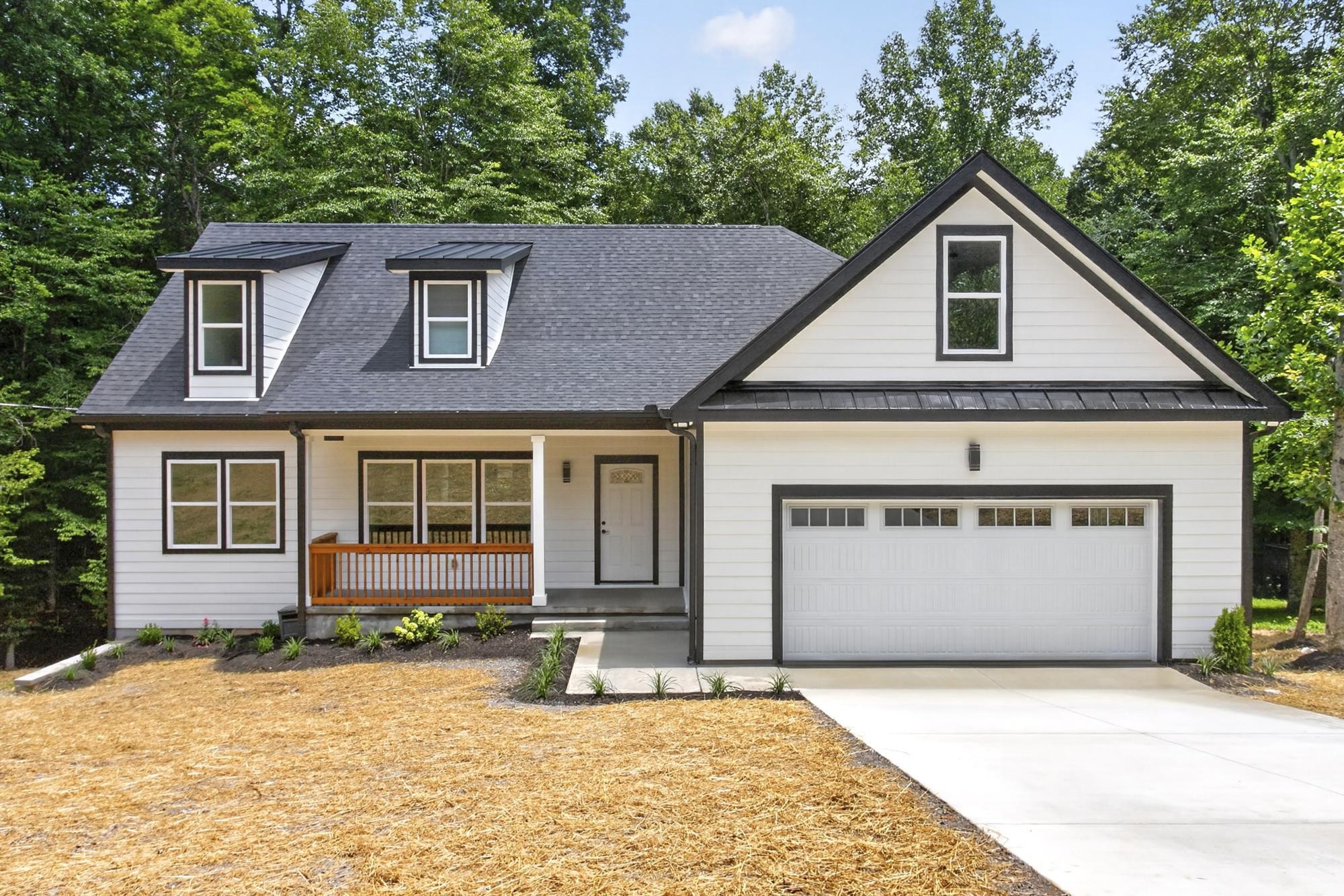 1007 Ballew Cir