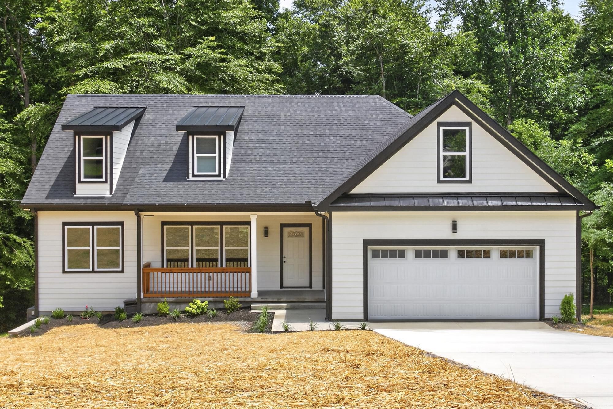 1007 Ballew Cir