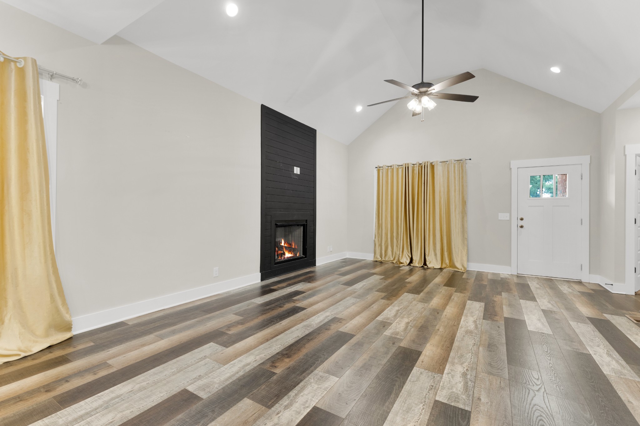 155 Julia Ann Ct
