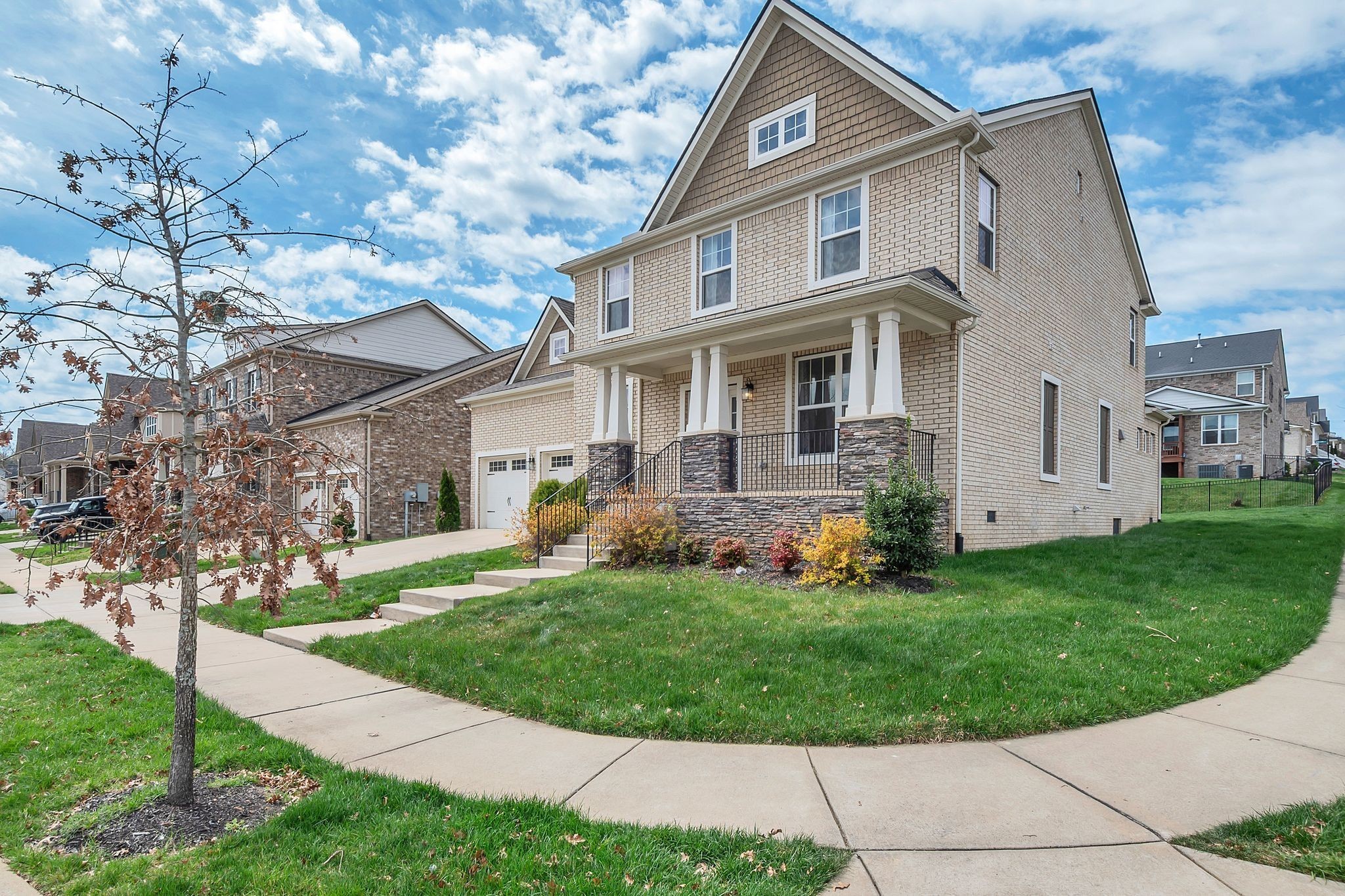 649 Beamon Dr