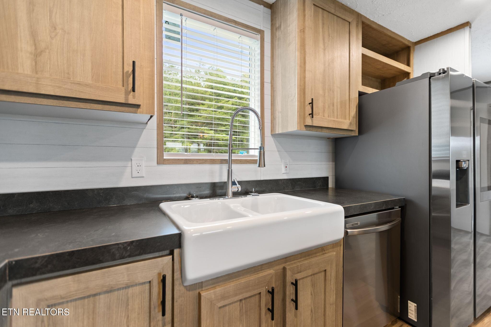 285 County Road 784A