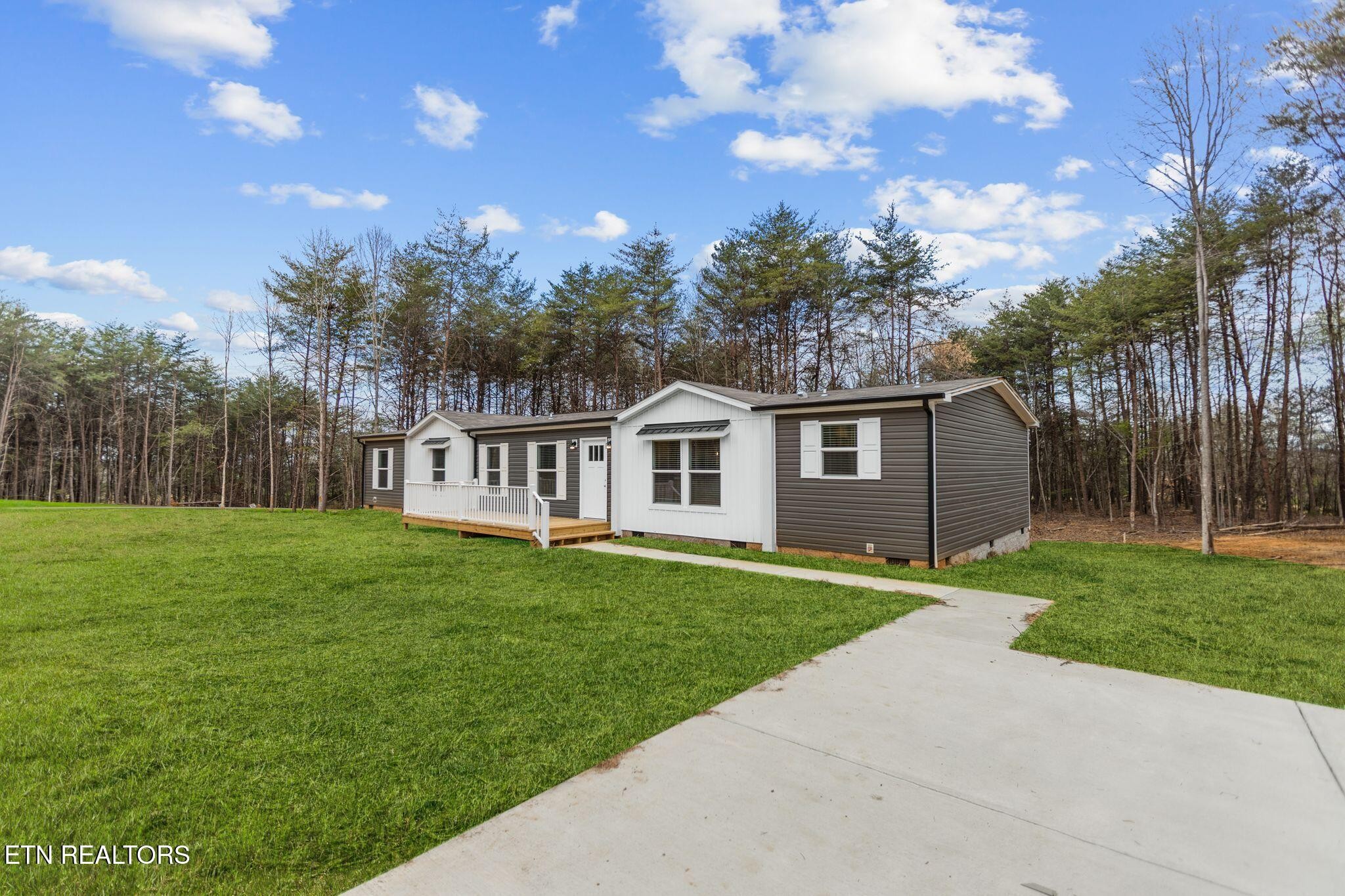 569 County Road 784A