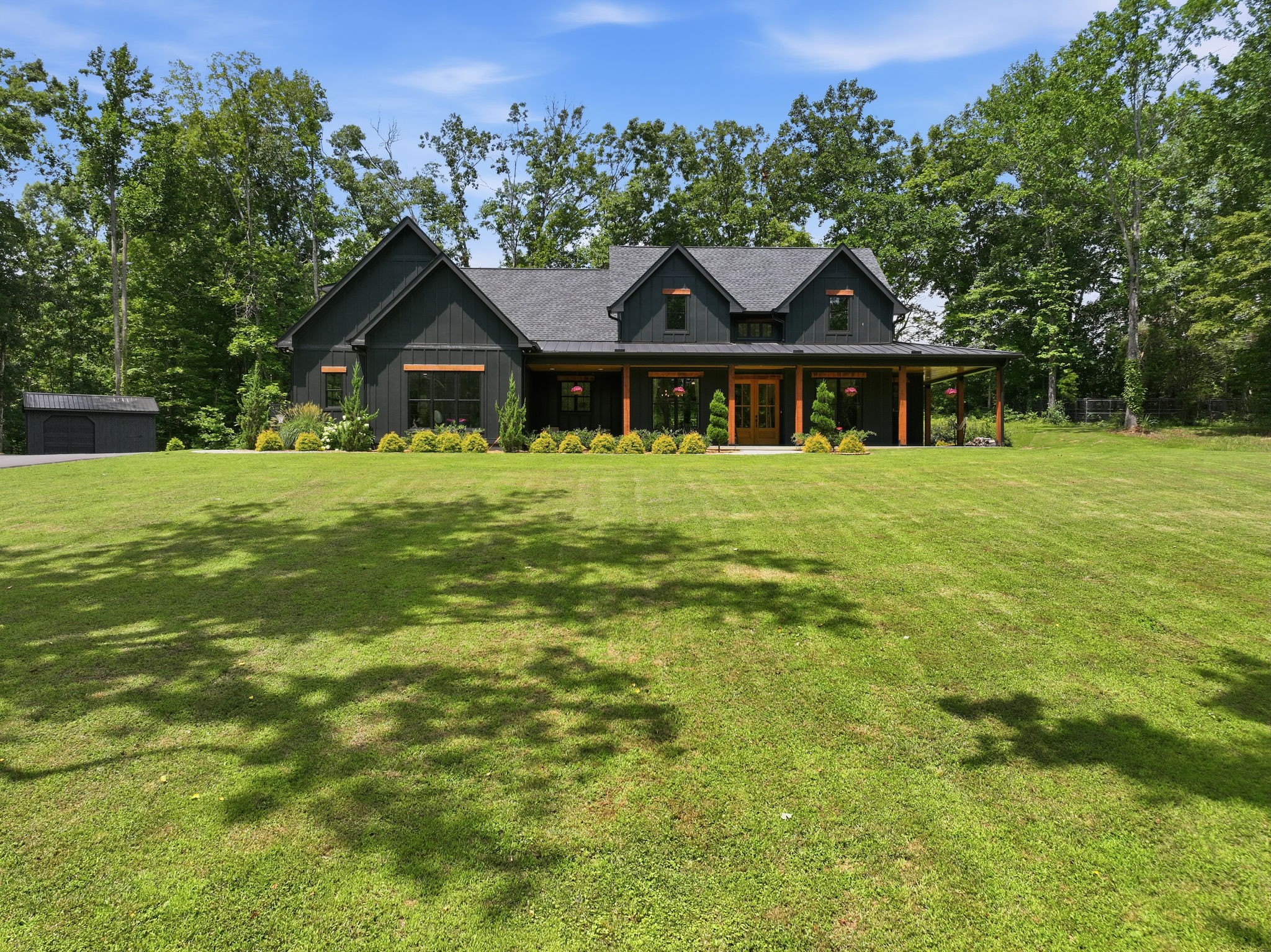 7451 Sleepy Hollow Rd