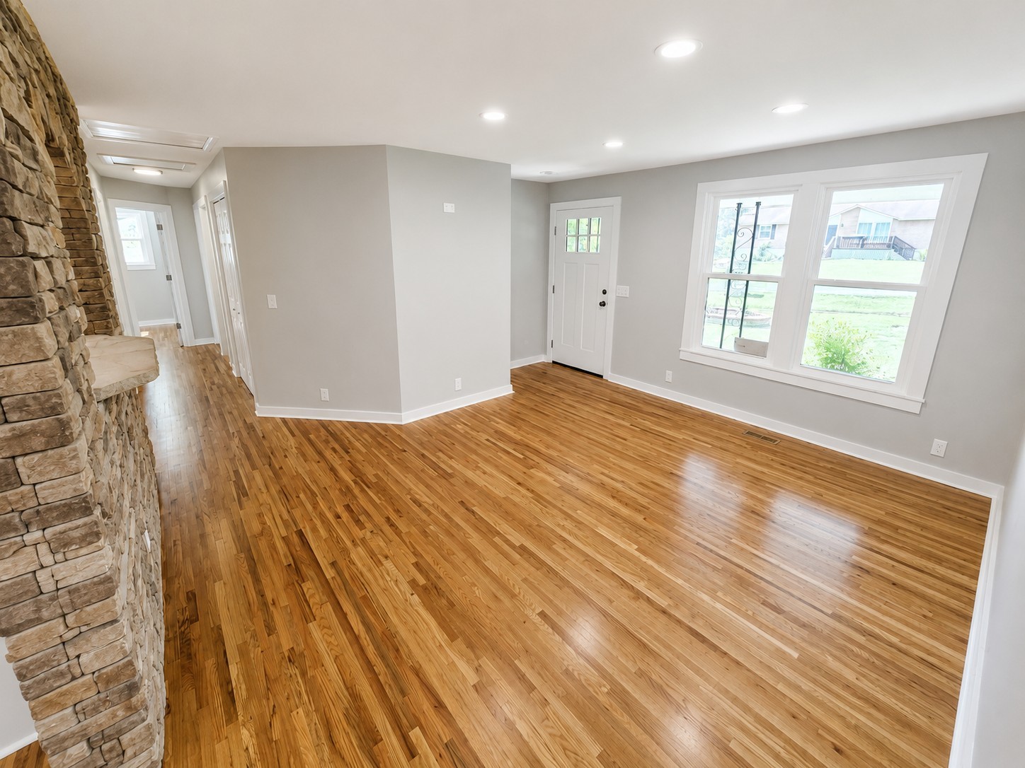 108 Hickory Hills Dr