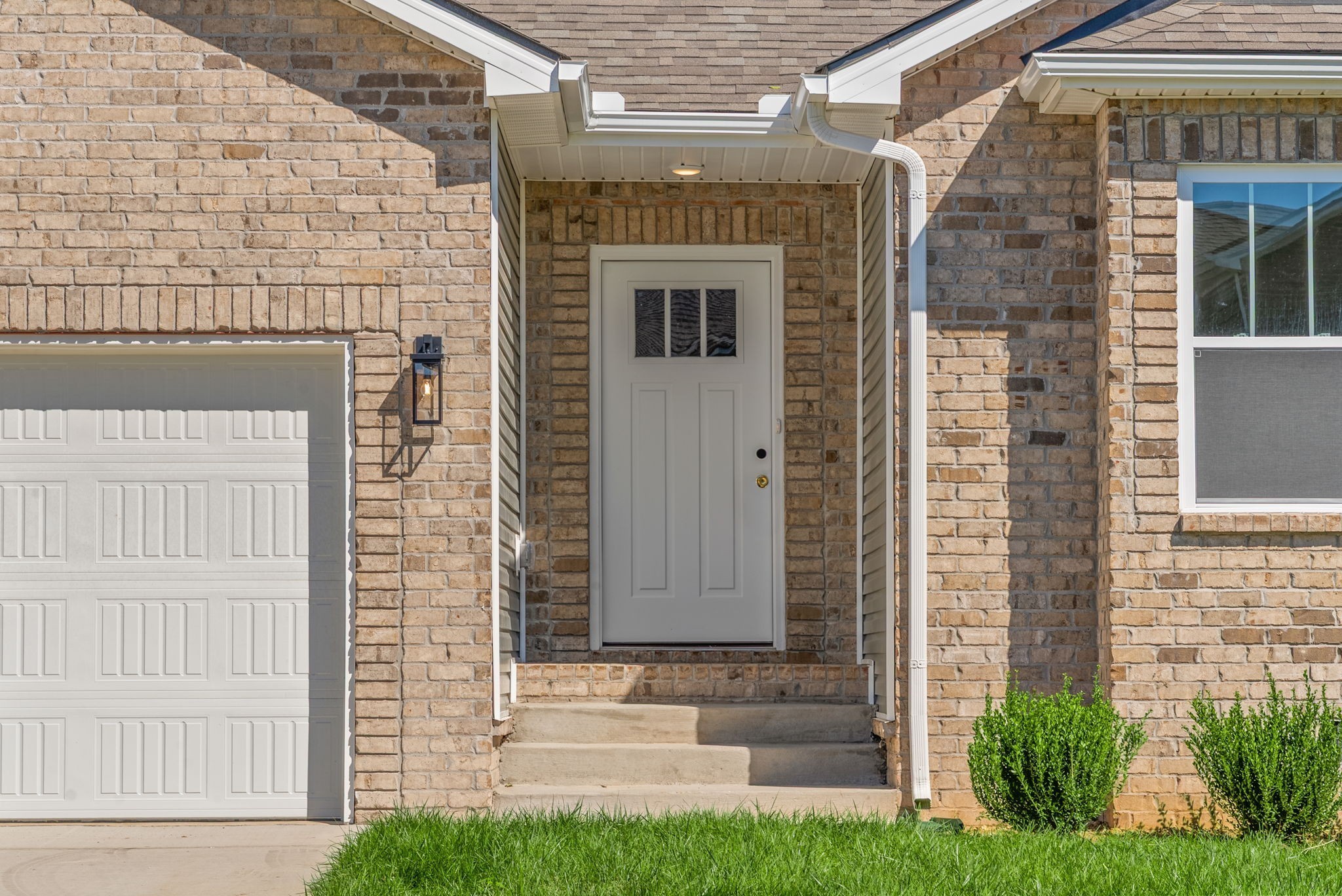 1220 Iris Glen Drive