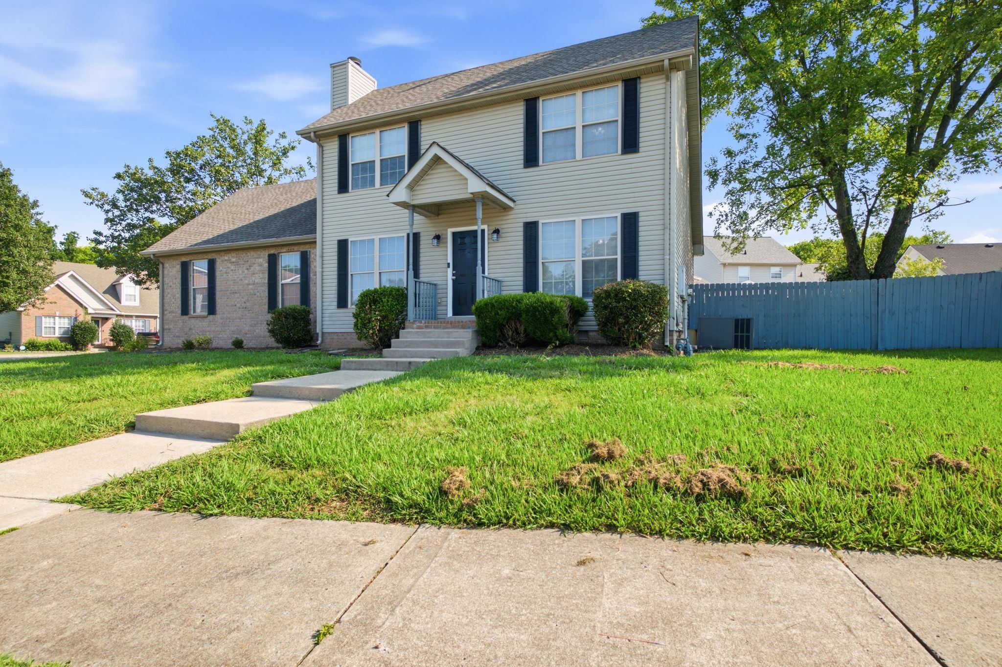 109 Homestead Pl