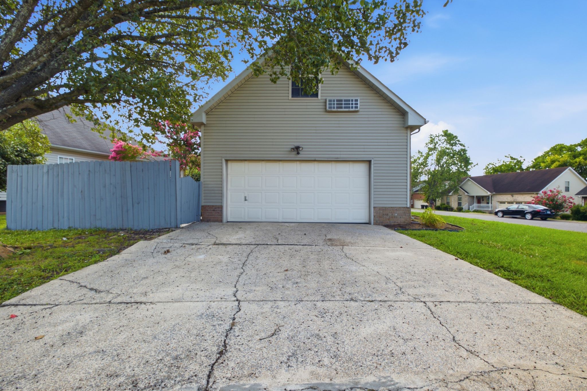 109 Homestead Pl