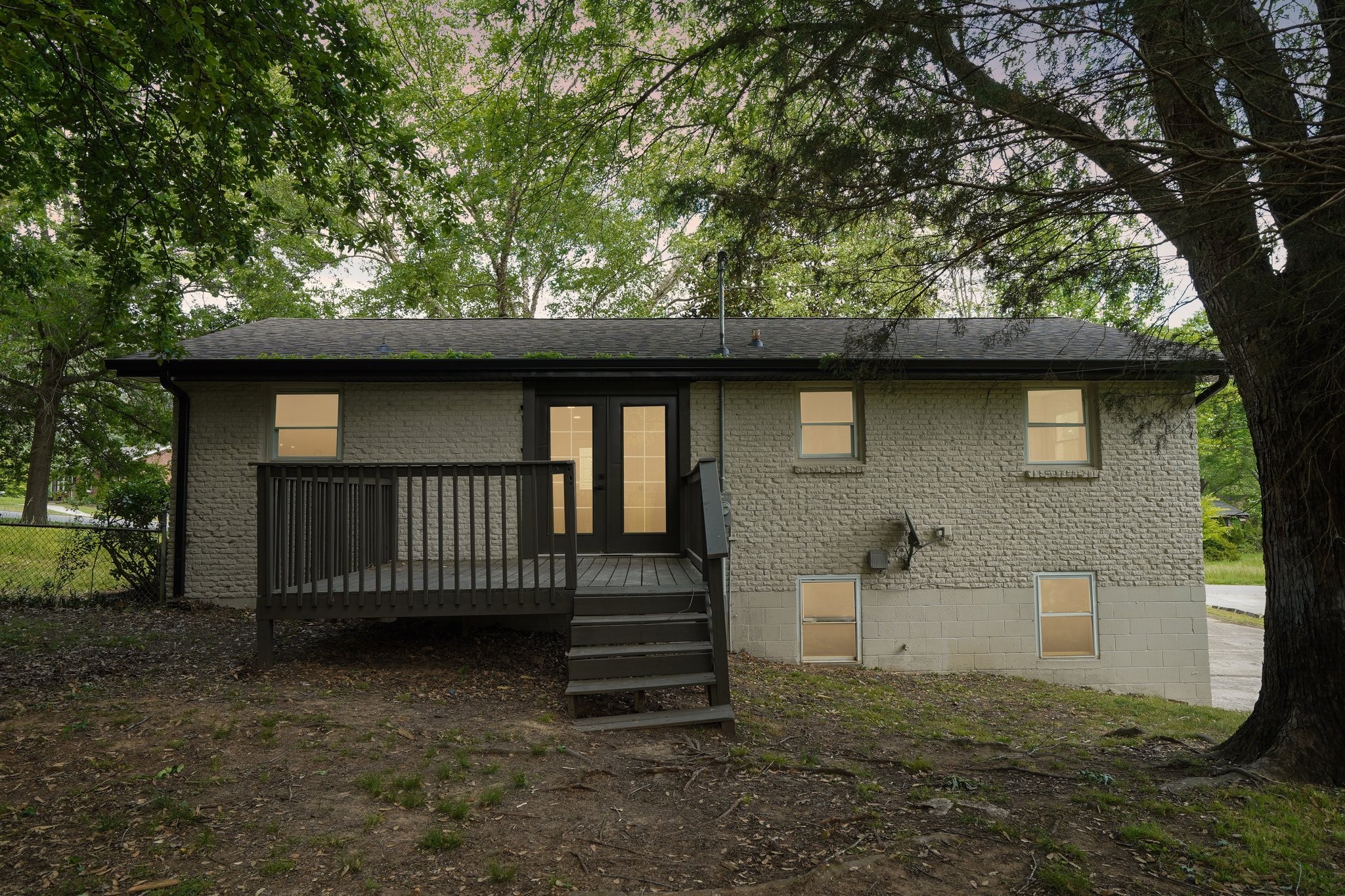 504 Kenney Dr