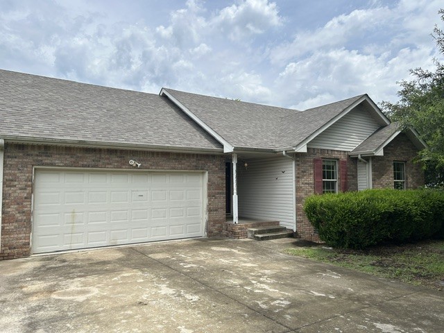 3277 S Senseney Cir