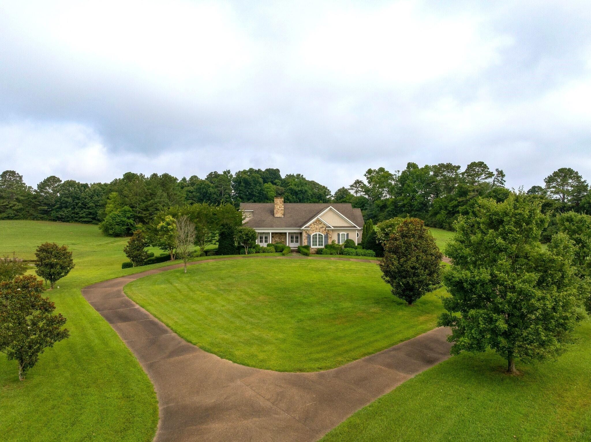 520 Cedar Springs Church Road, SE