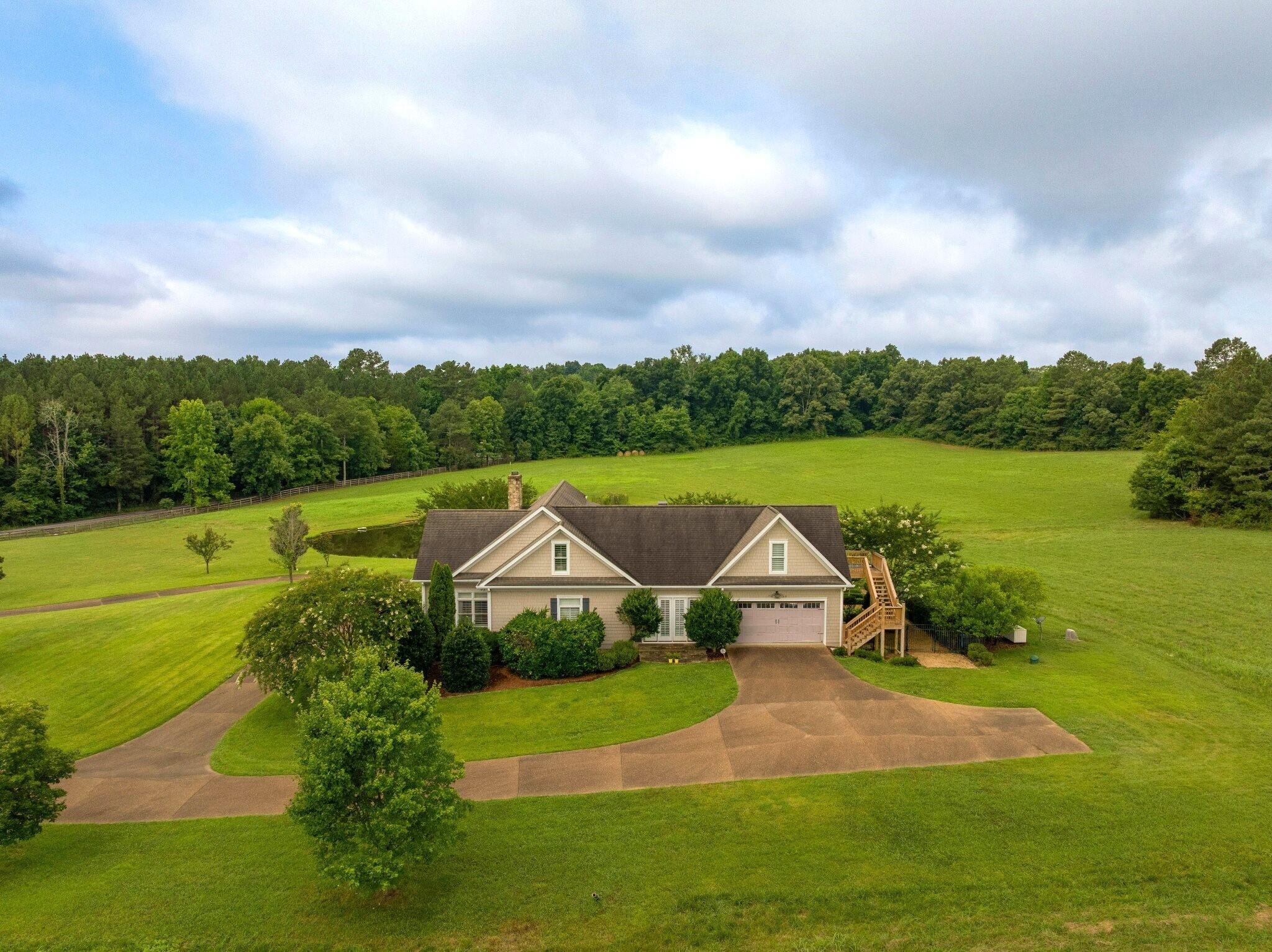 520 Cedar Springs Church Road, SE