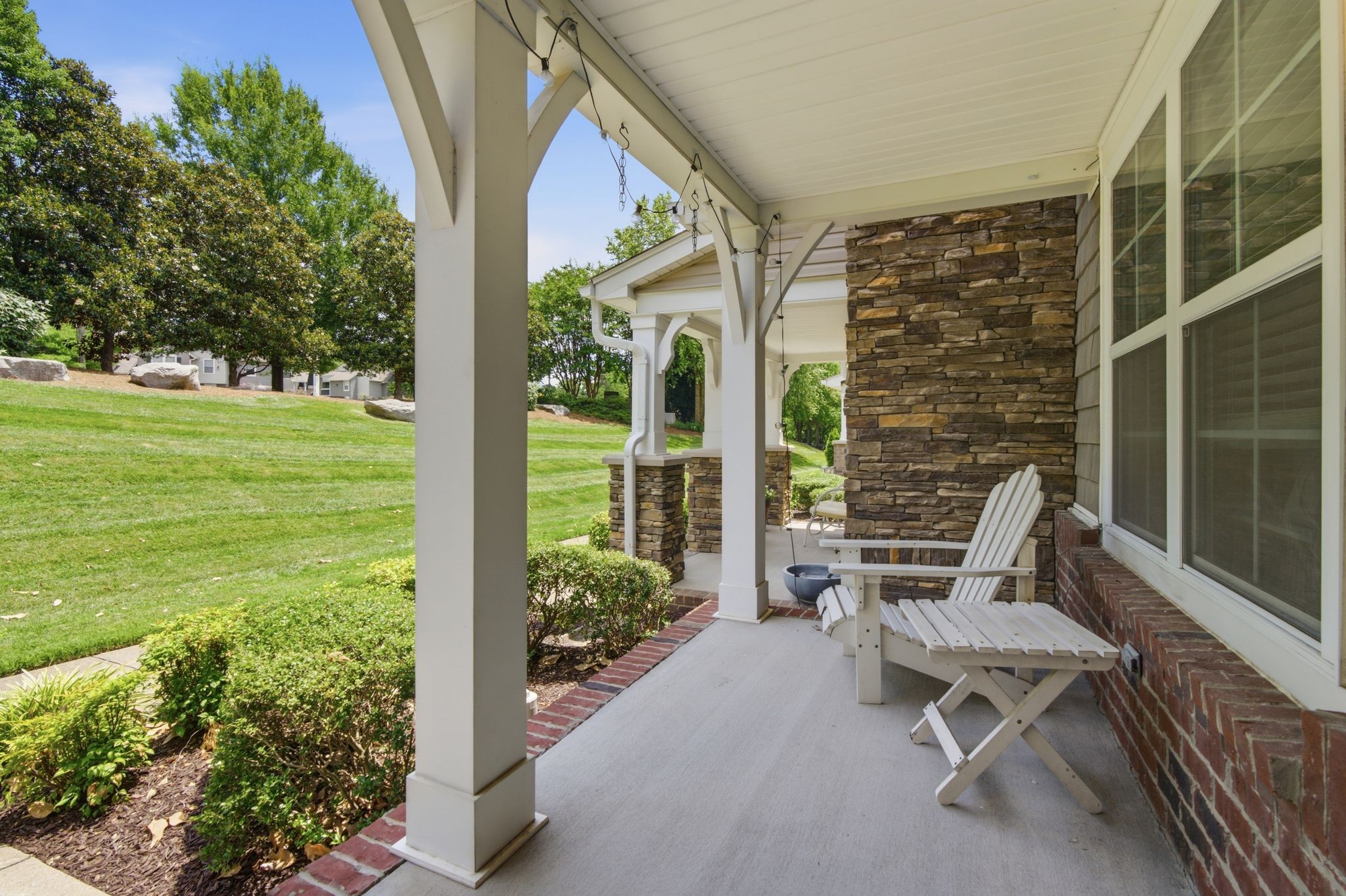 324 Mapleton Aly