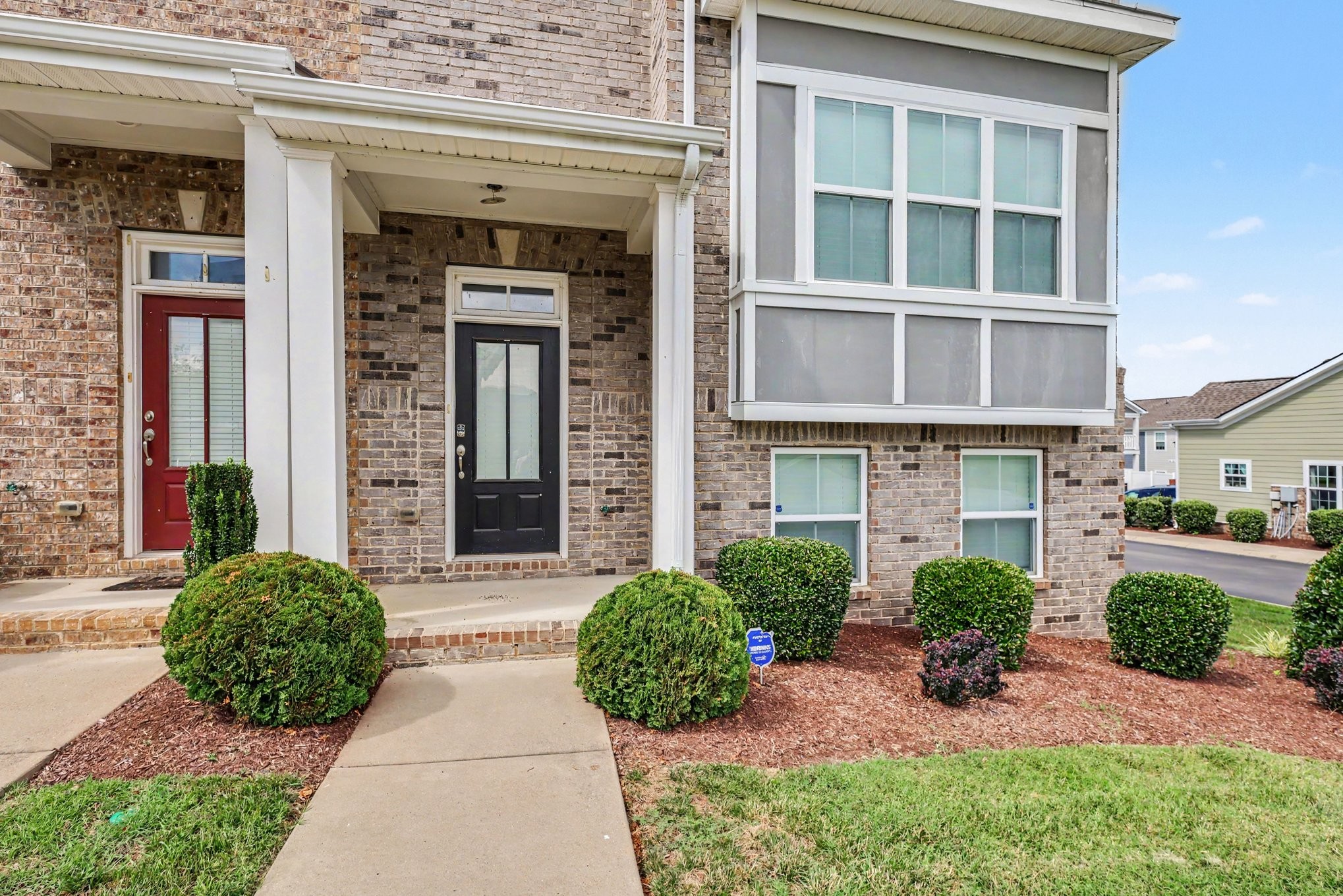 296 Kinsale Dr
