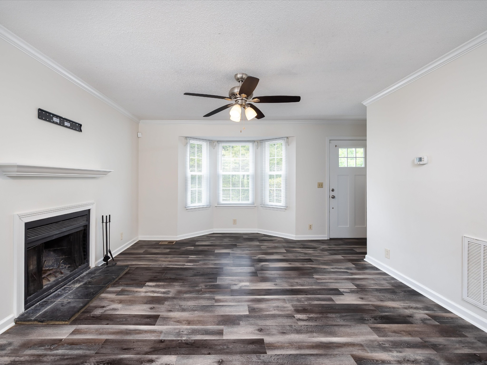 7768 Sawyer Brown Rd