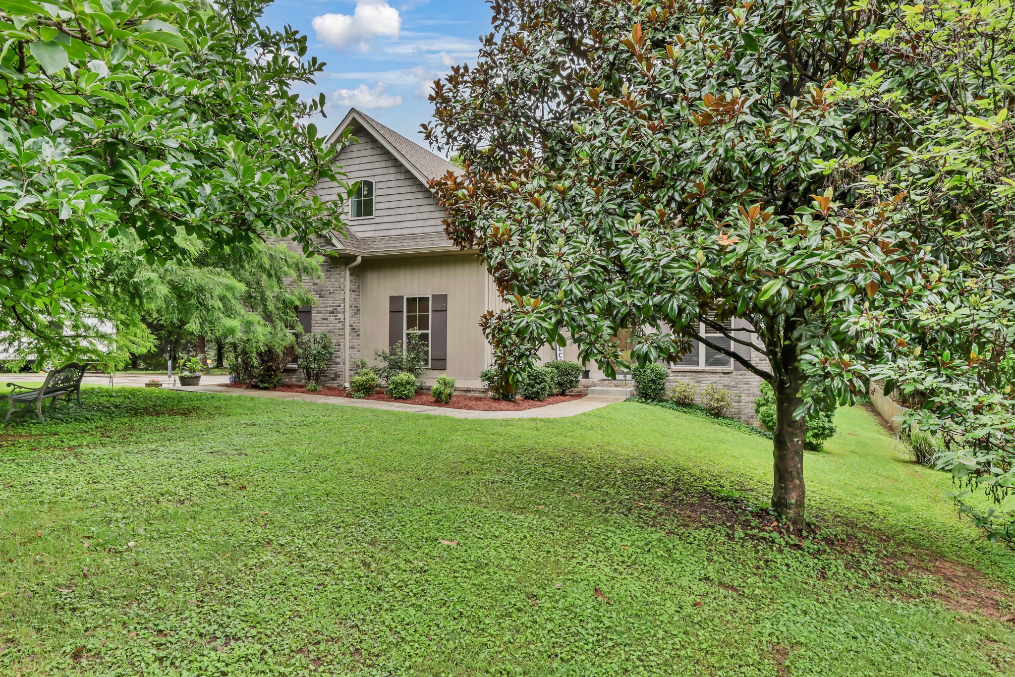 101 Vannoak Dr