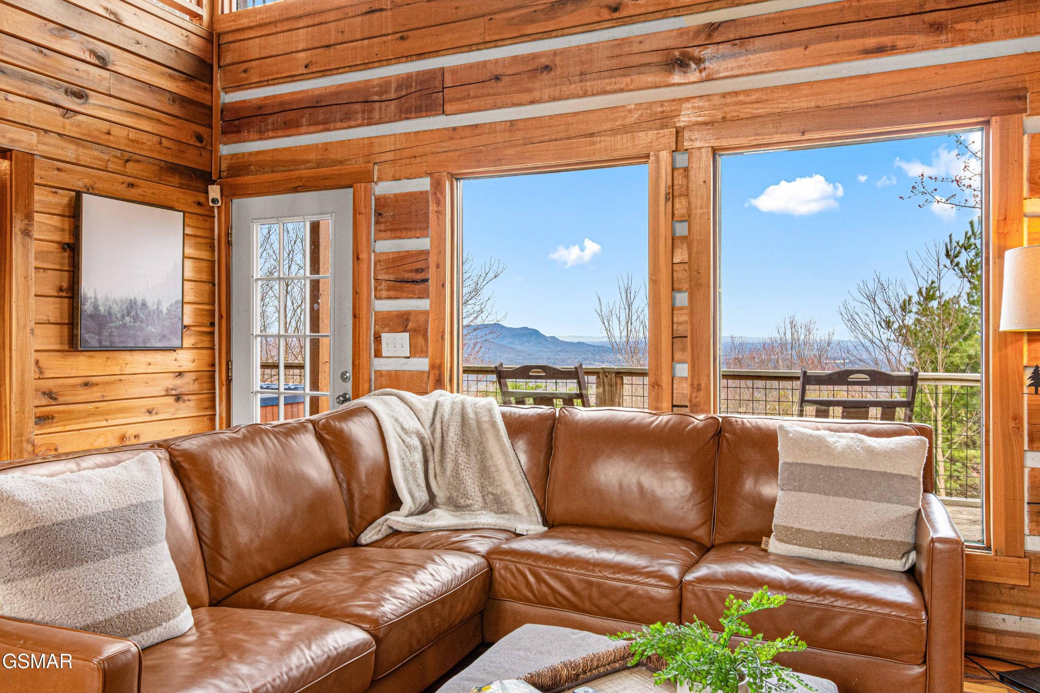 1815 Silver Poplar Lane