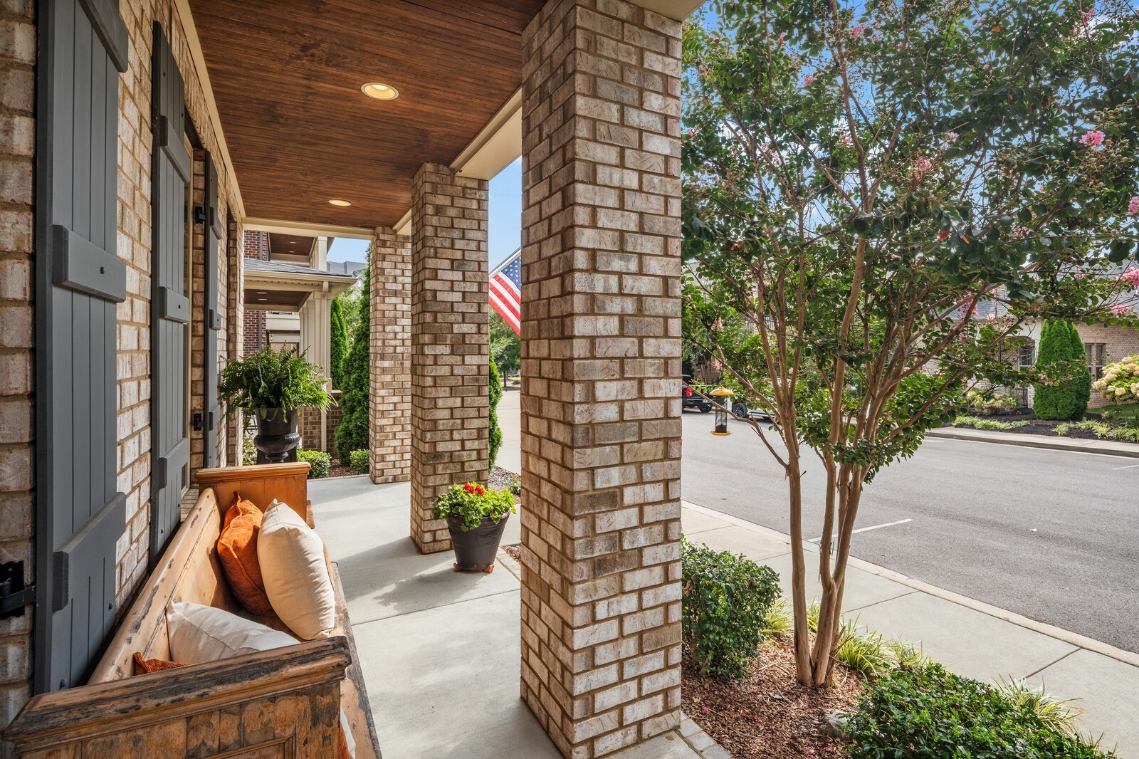 120 Benjamin Ln
