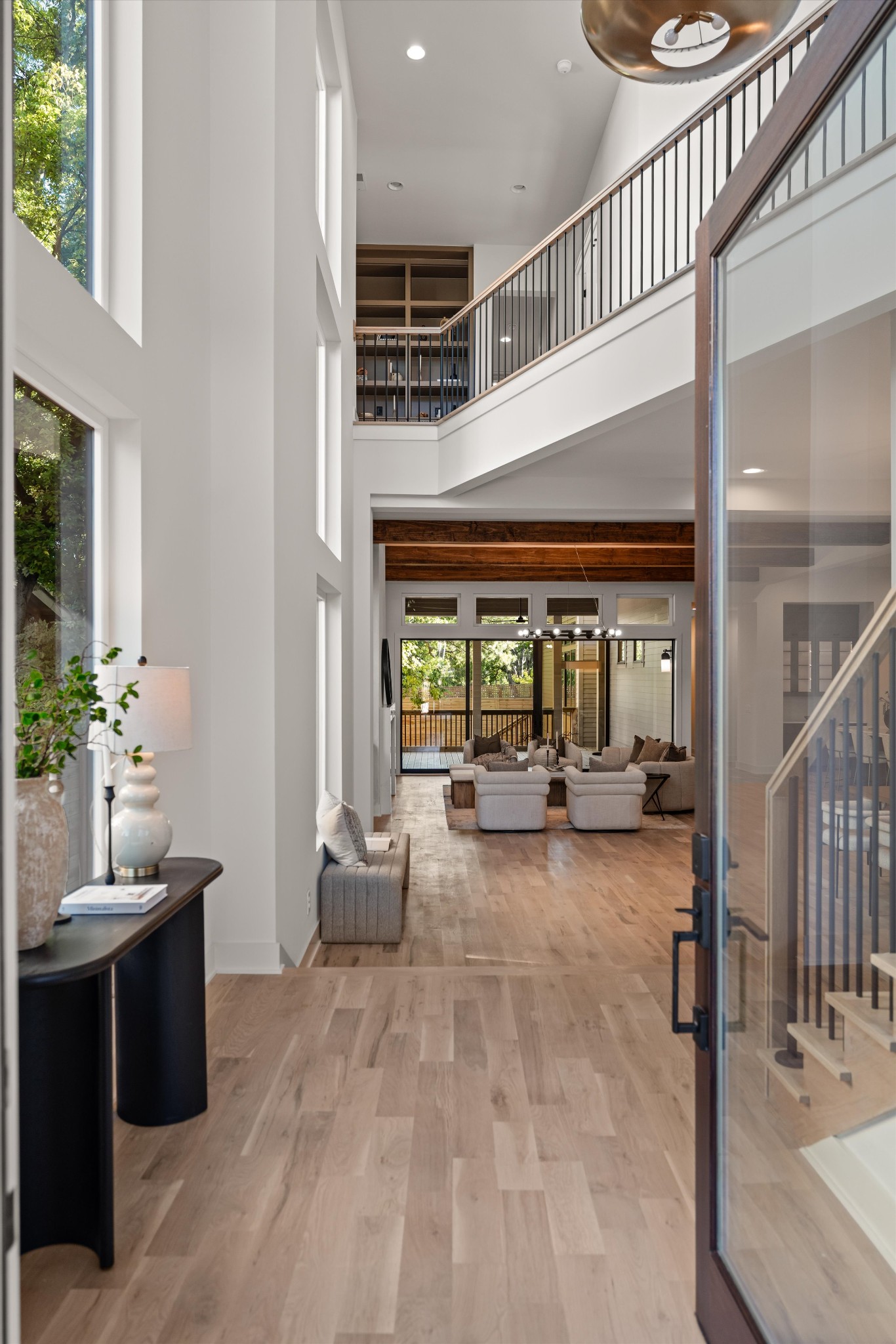1109 Biltmore Dr