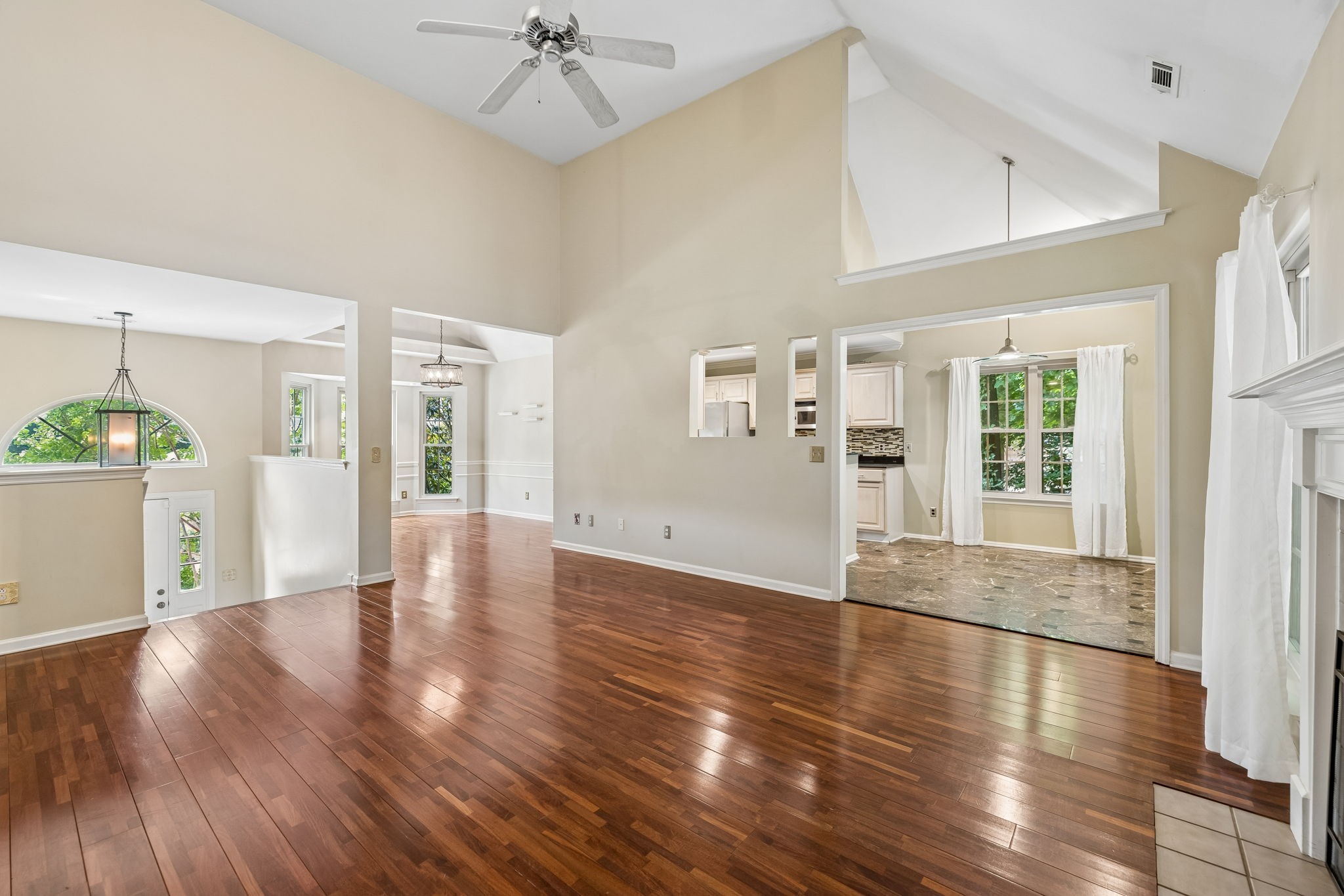 108 Glenway Ct