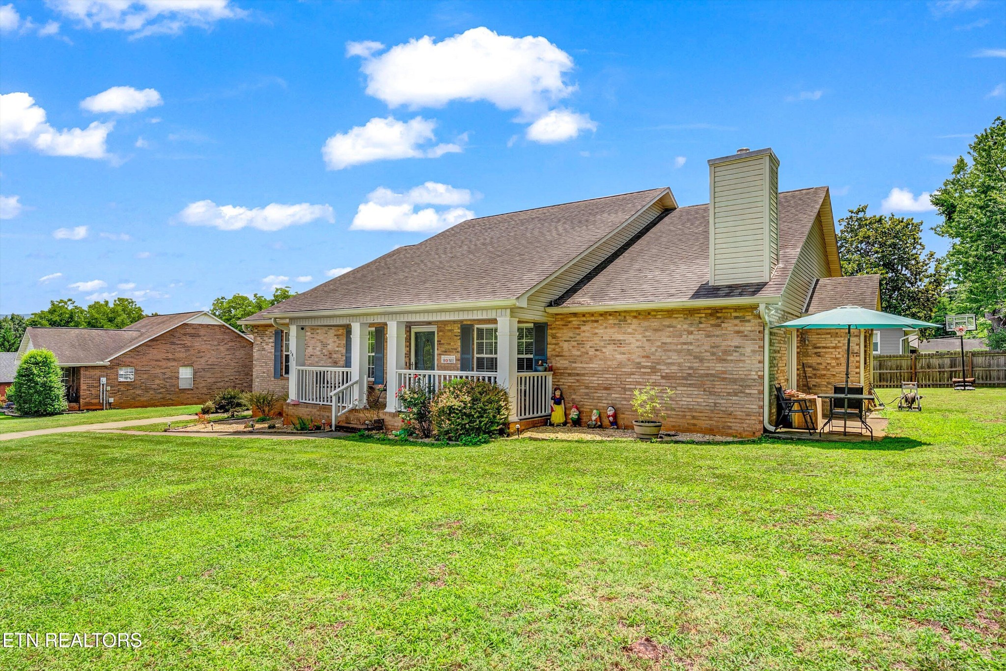 541 Sandy Springs Rd