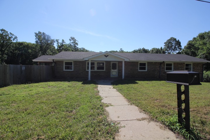 310 Dogwood Dr