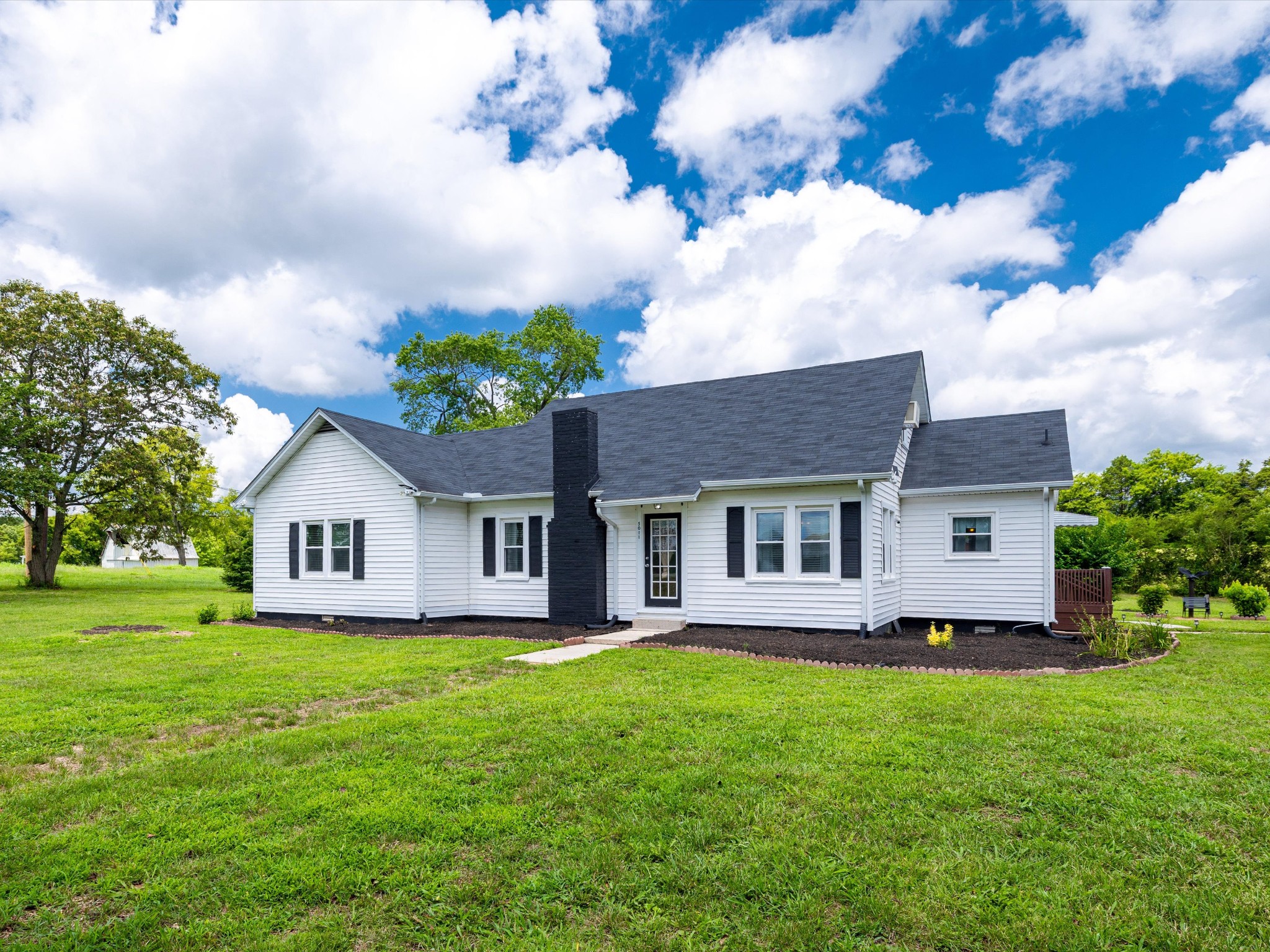 5011A Lascassas Pike