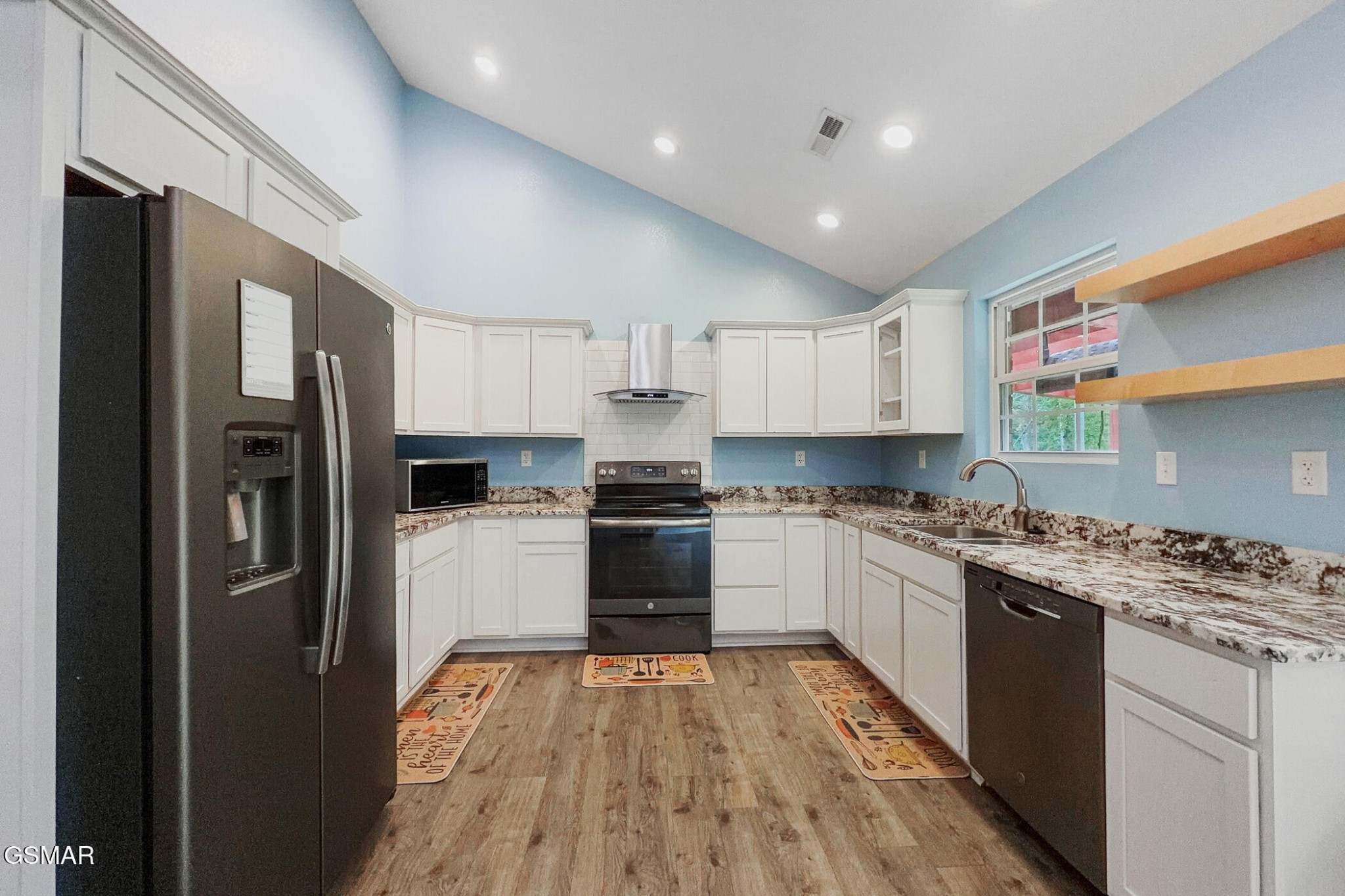 2122 Zion Drive