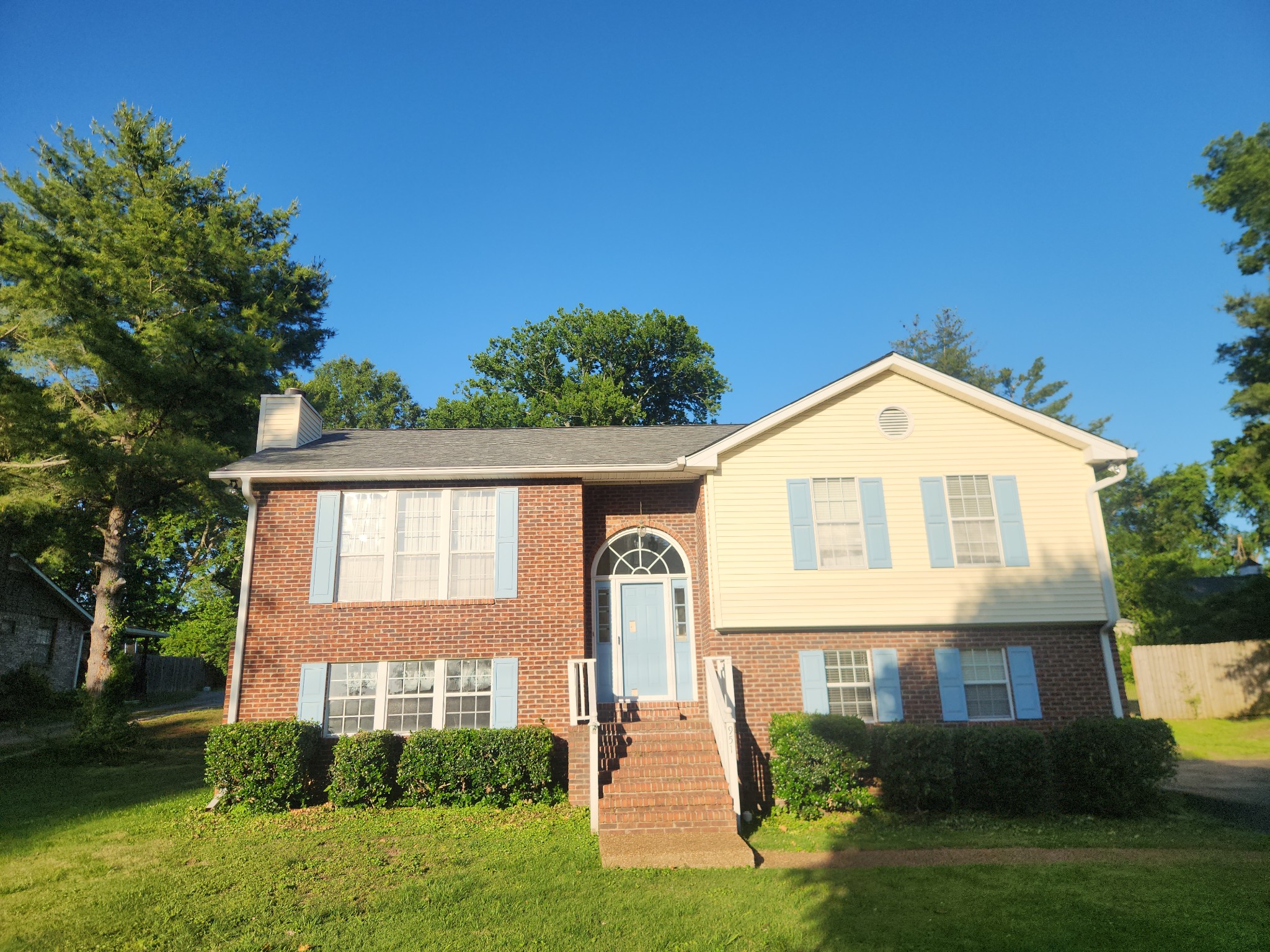 951 Belvedere Dr
