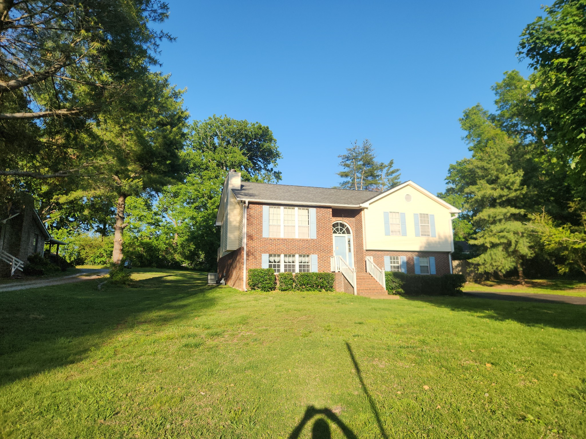 951 Belvedere Dr
